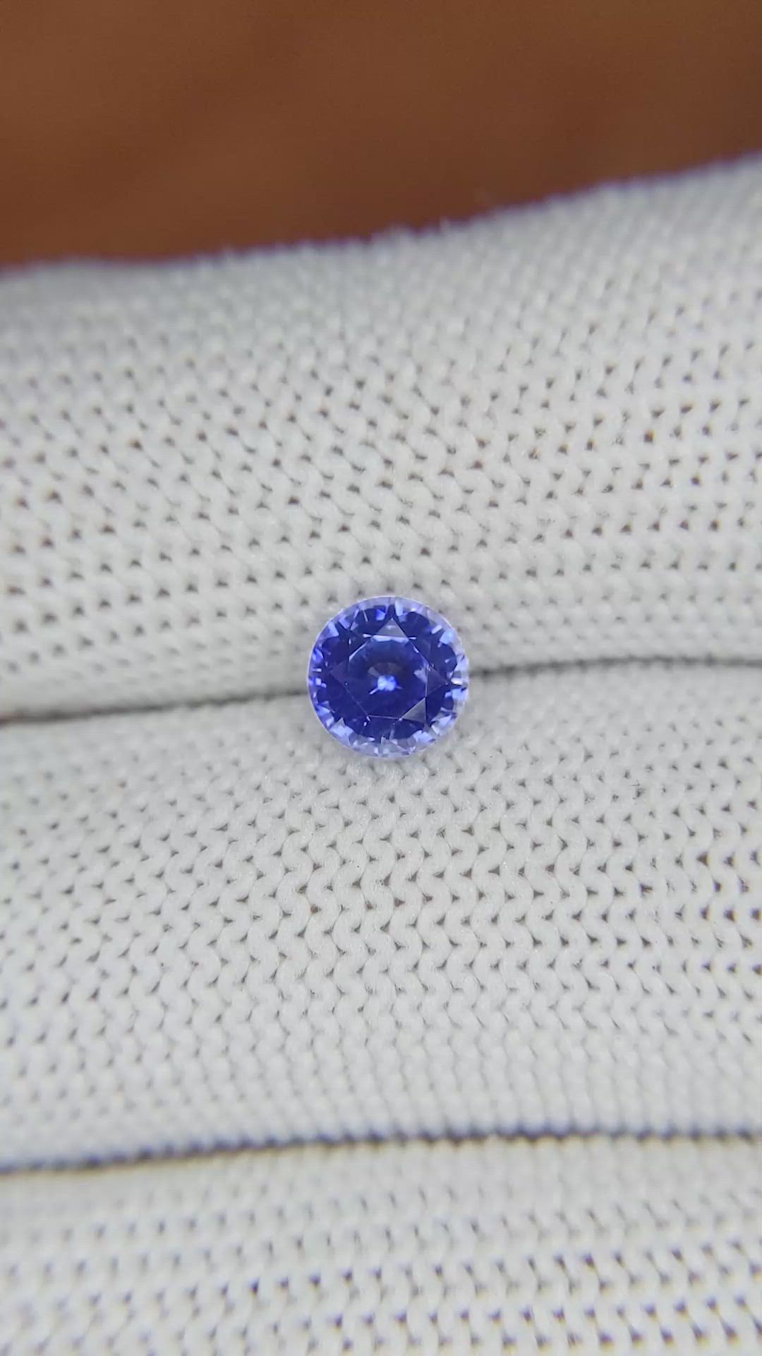 1.04 Ct. Blue Sapphire from Ceylon (Sri Lanka) Size Video