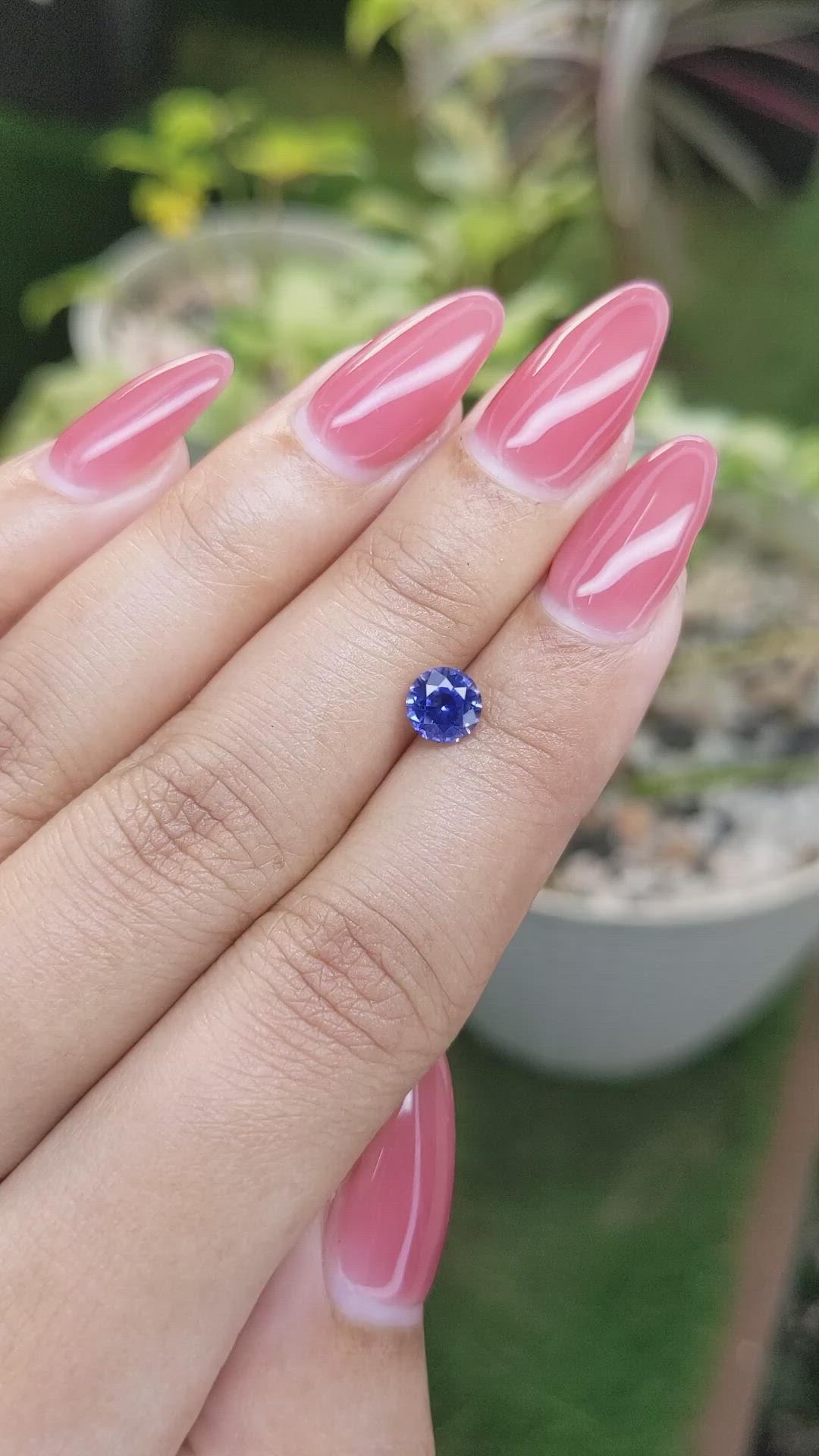 1.04 Ct. Blue Sapphire from Ceylon (Sri Lanka) Size Video