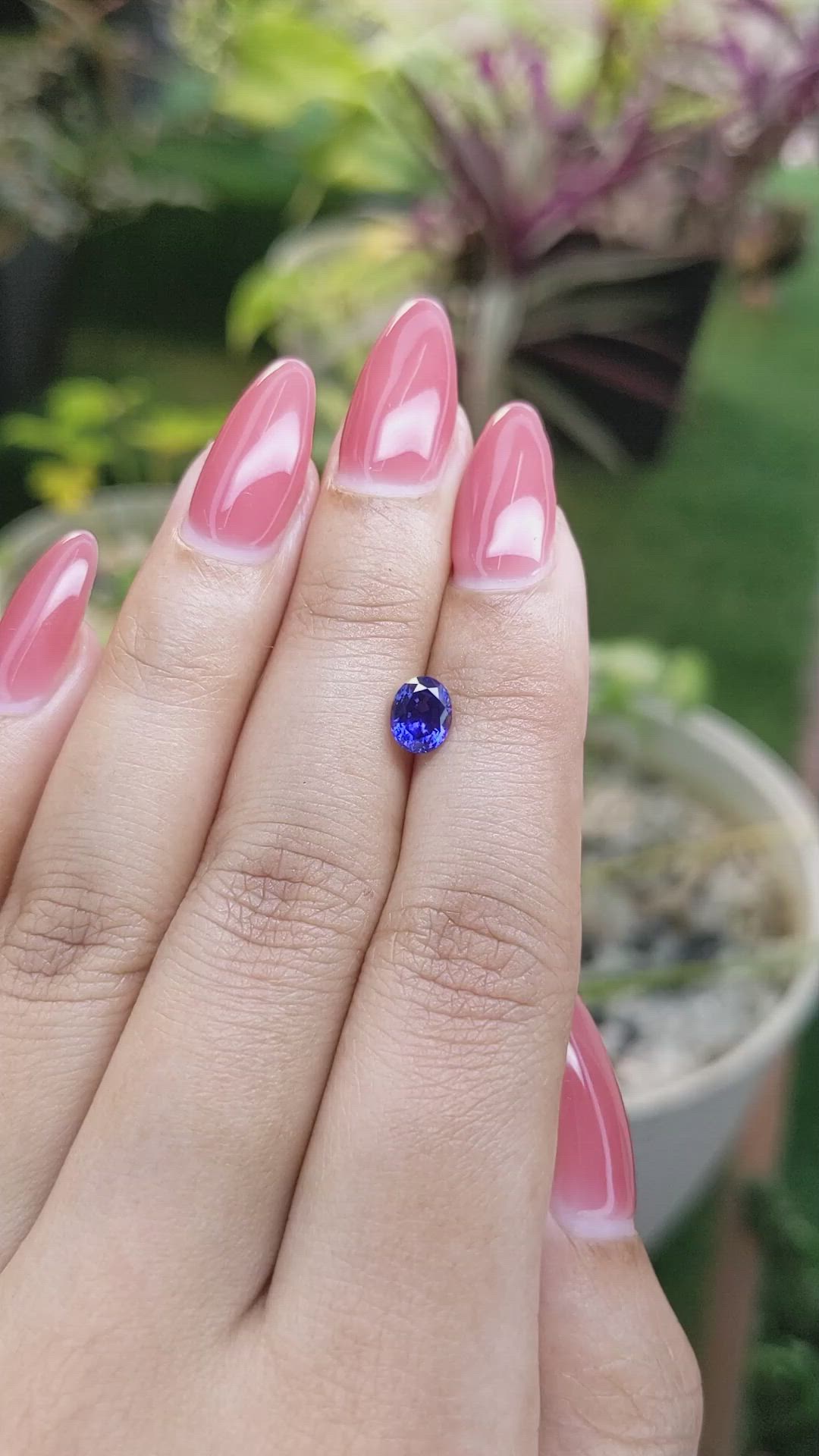 1.04 Ct. Blue Sapphire from Ceylon (Sri Lanka) Size Video