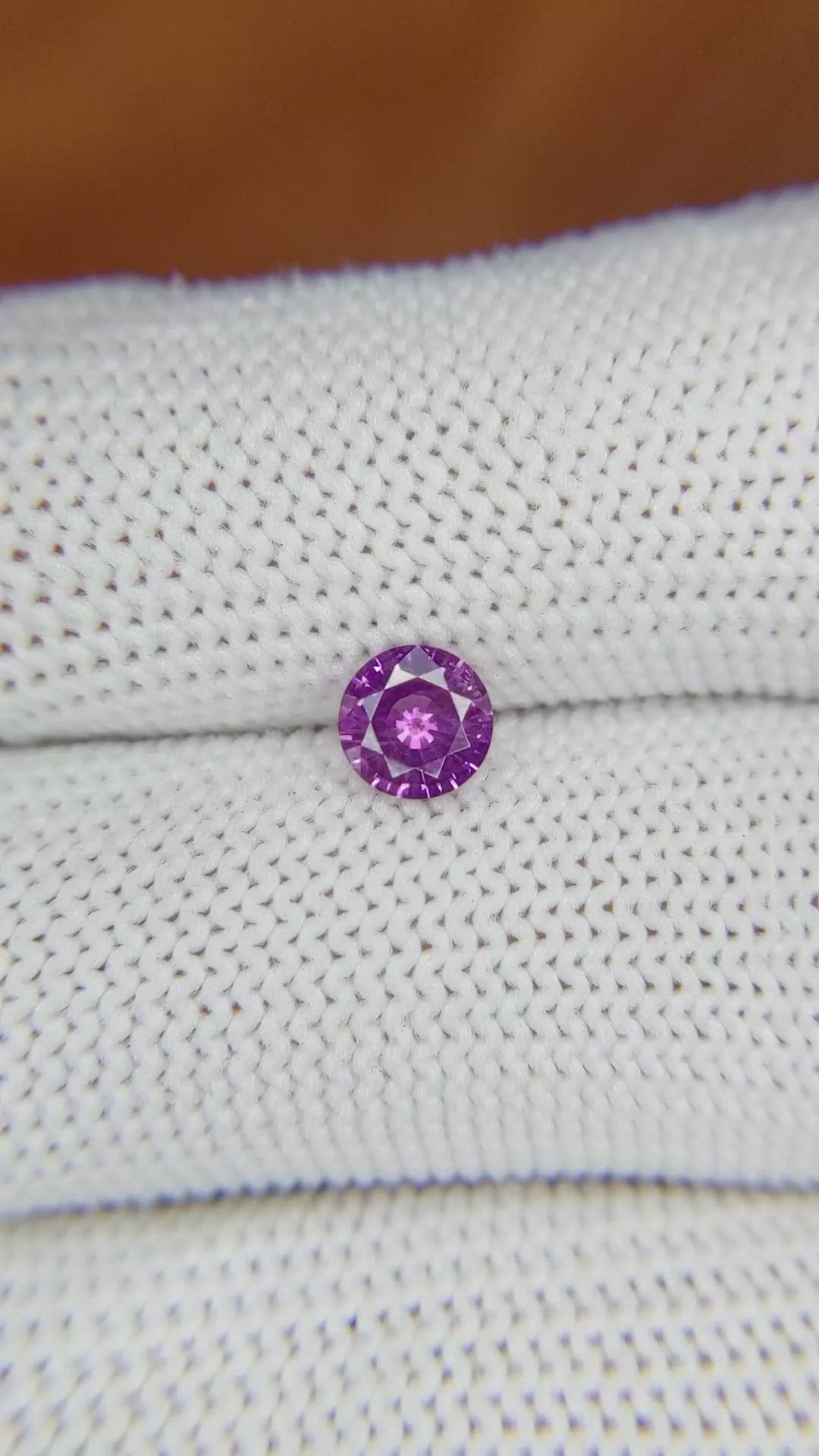 0.67 Ct. Pinkish Purple Sapphire from Ceylon (Sri Lanka) Size Video