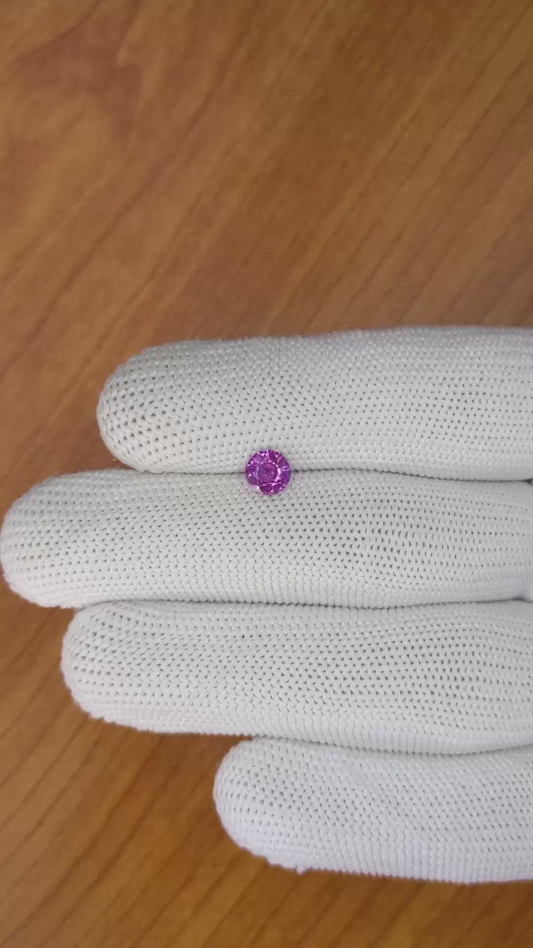 0.70 Ct. Pinkish Purple Sapphire from Ceylon (Sri Lanka) Size Video