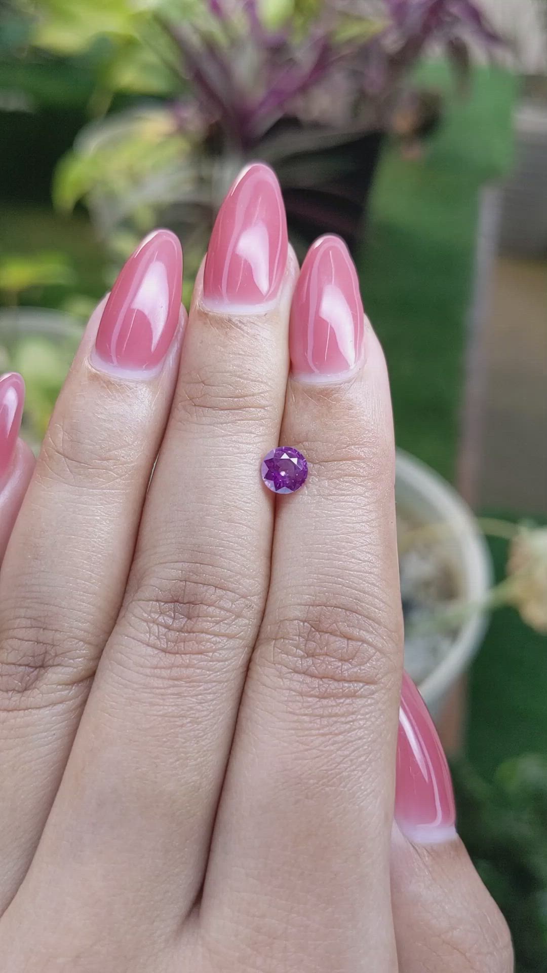 0.70 Ct. Pinkish Purple Sapphire from Ceylon (Sri Lanka) Size Video