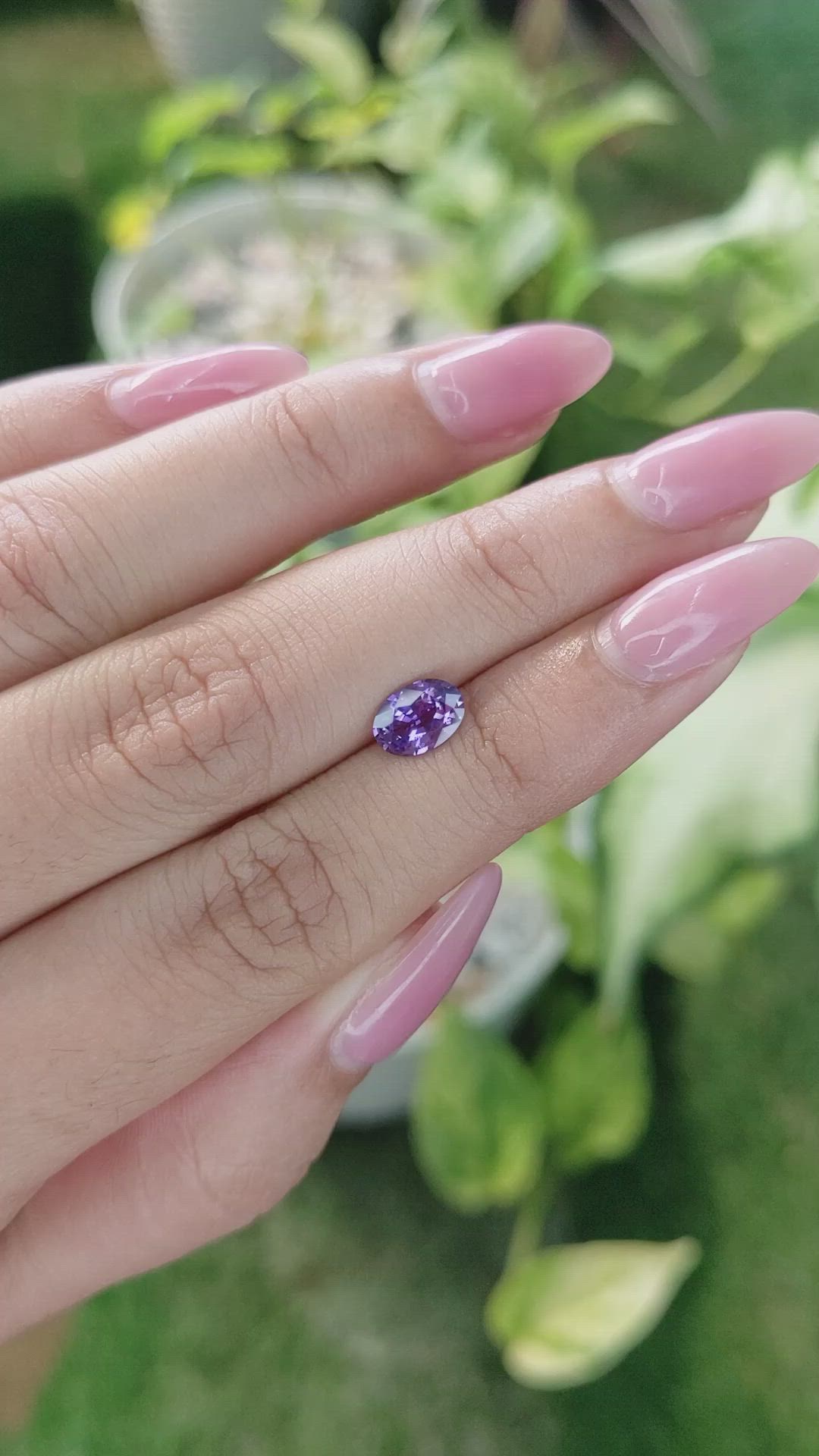 1.00 Ct. Purple Sapphire from Ceylon (Sri Lanka) Size Video