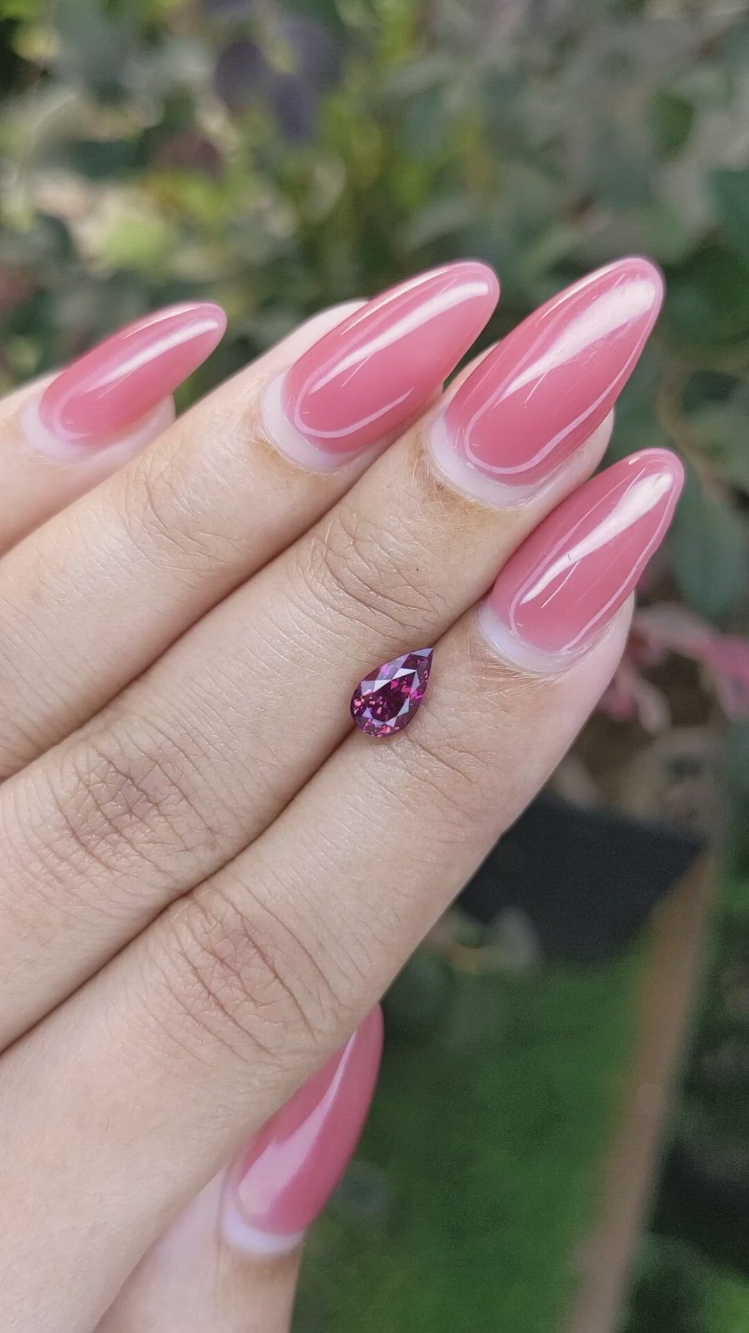1.14 Ct. Purplish Pink Sapphire from Ceylon (Sri Lanka) Size Video
