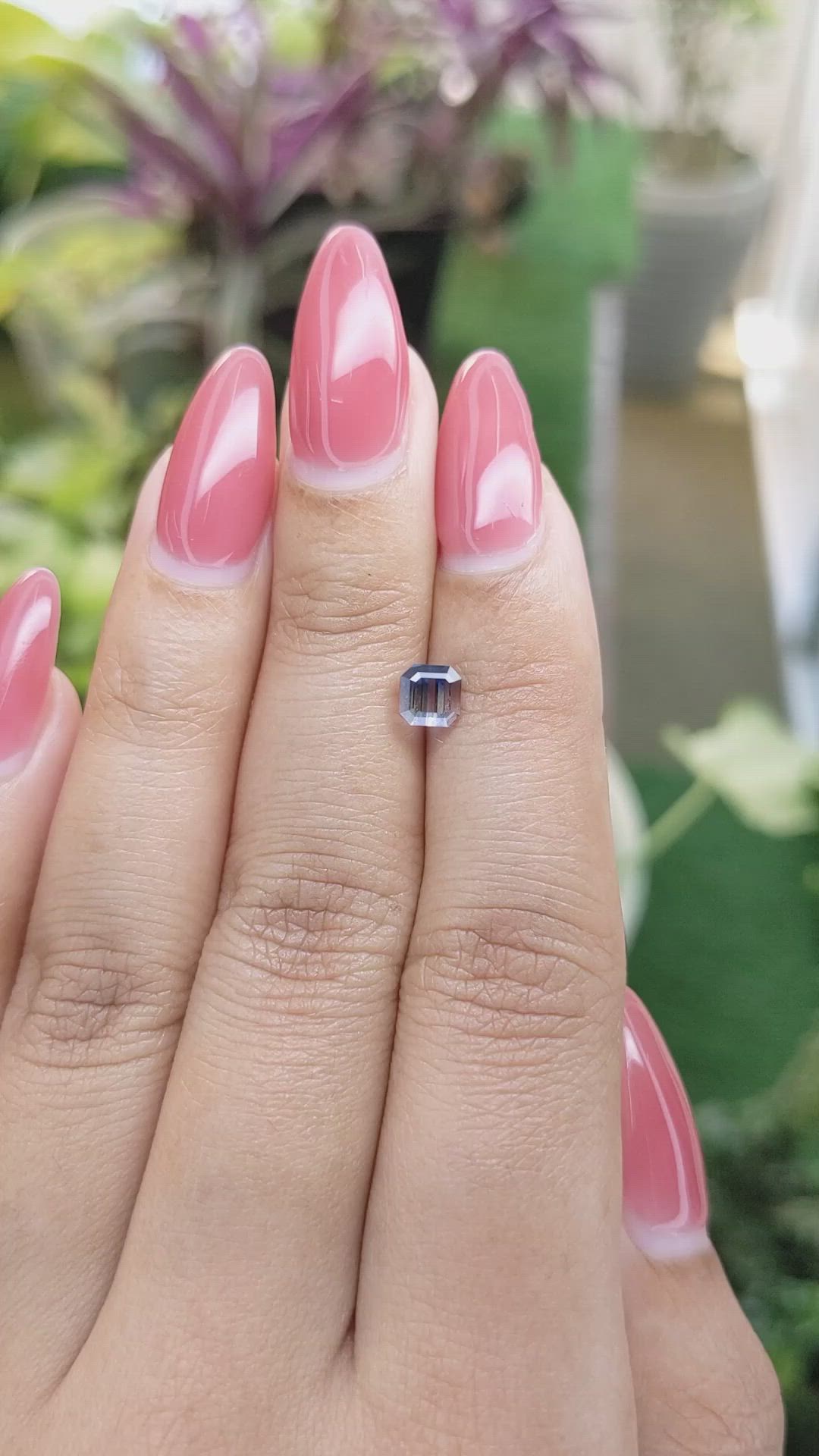 1.02 Ct. Bi Color Sapphire from Ceylon (Sri Lanka) Size Video