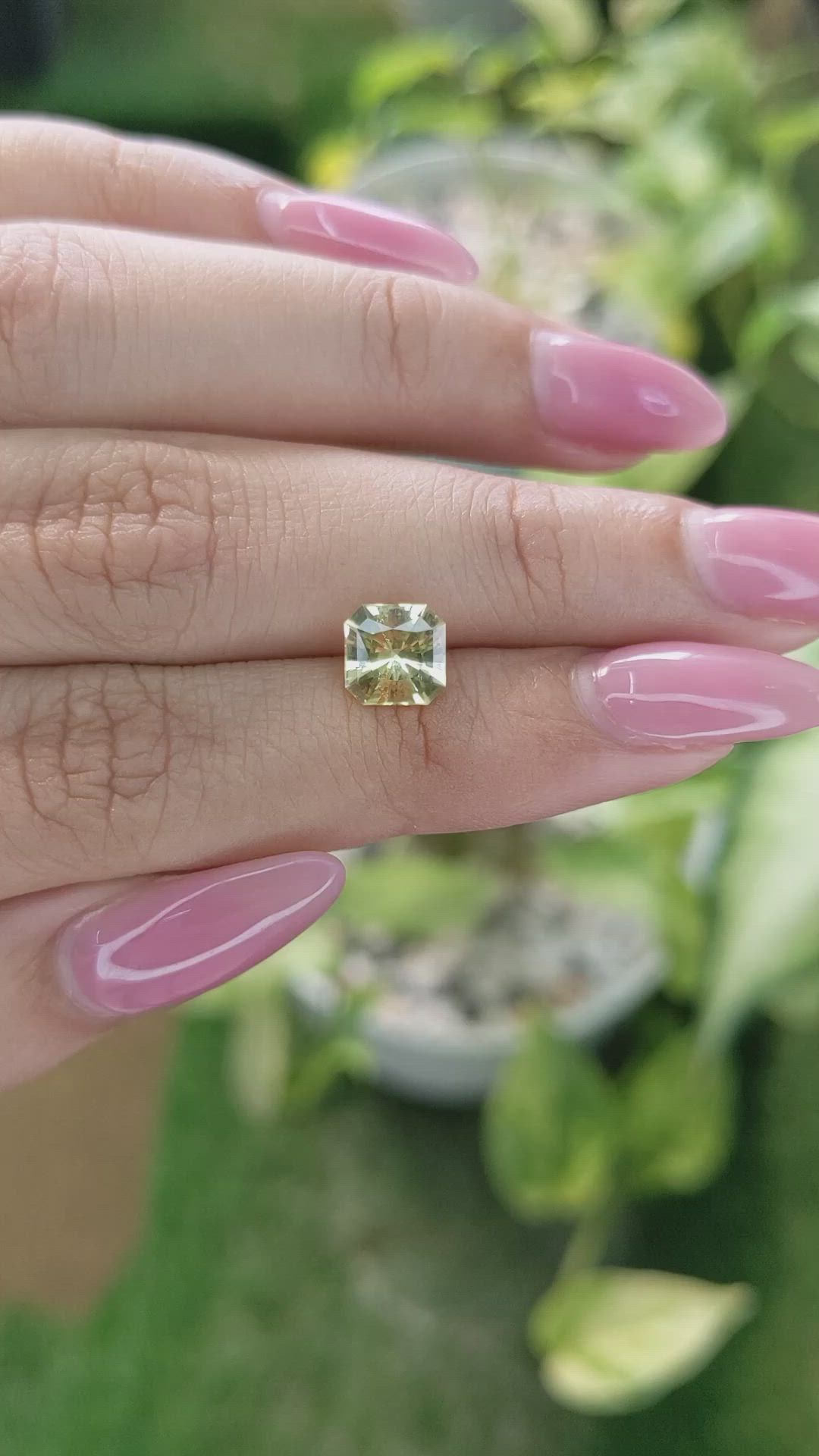 1.62 Ct. Yellow Sapphire from Ceylon (Sri Lanka) Size Video