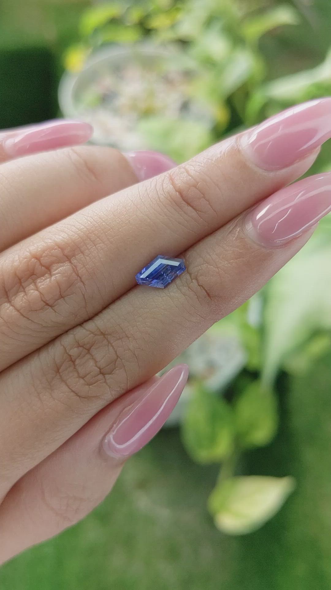 1.15 Ct. Blue Sapphire from Ceylon (Sri Lanka) Size Video