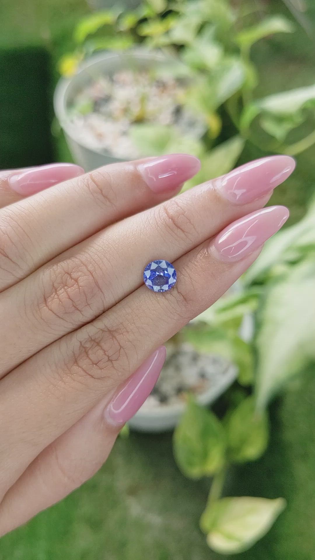 1.54 Ct. Blue Sapphire from Ceylon (Sri Lanka) Size Video