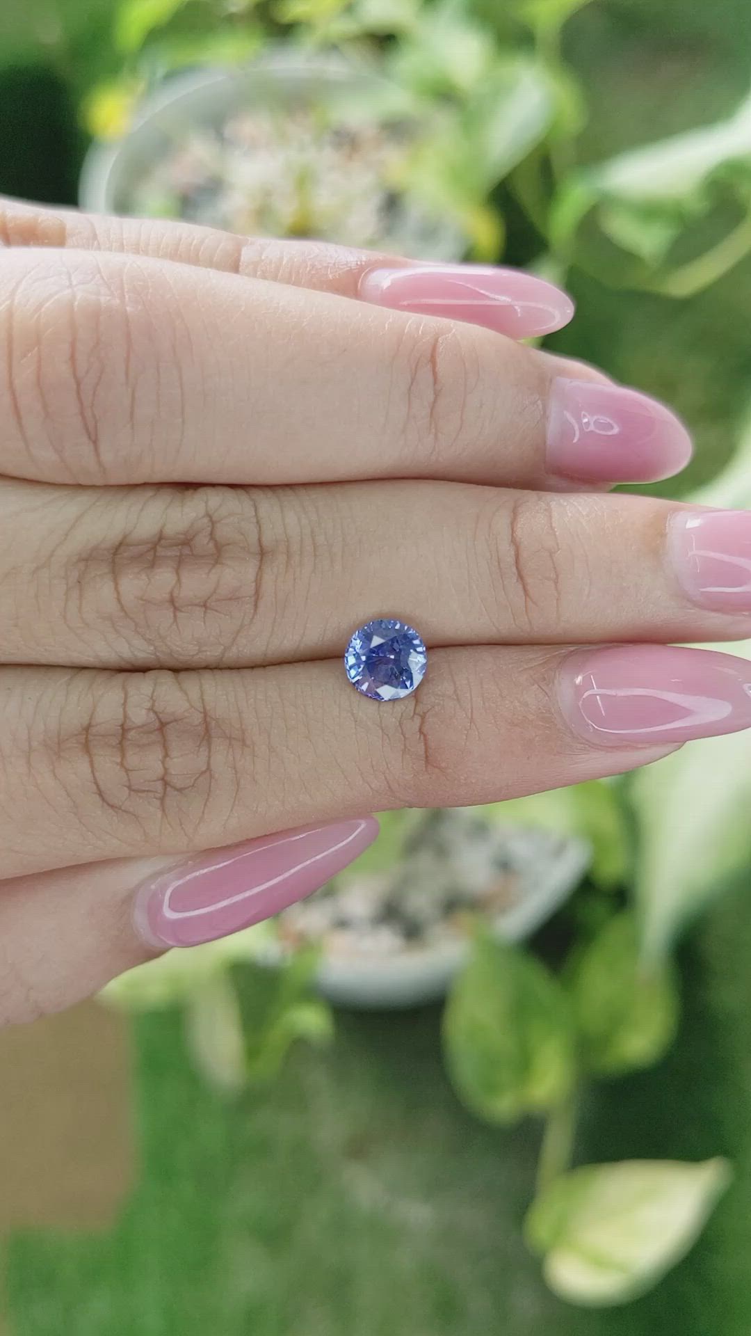 1.35 Ct. Blue Sapphire from Ceylon (Sri Lanka) Size Video
