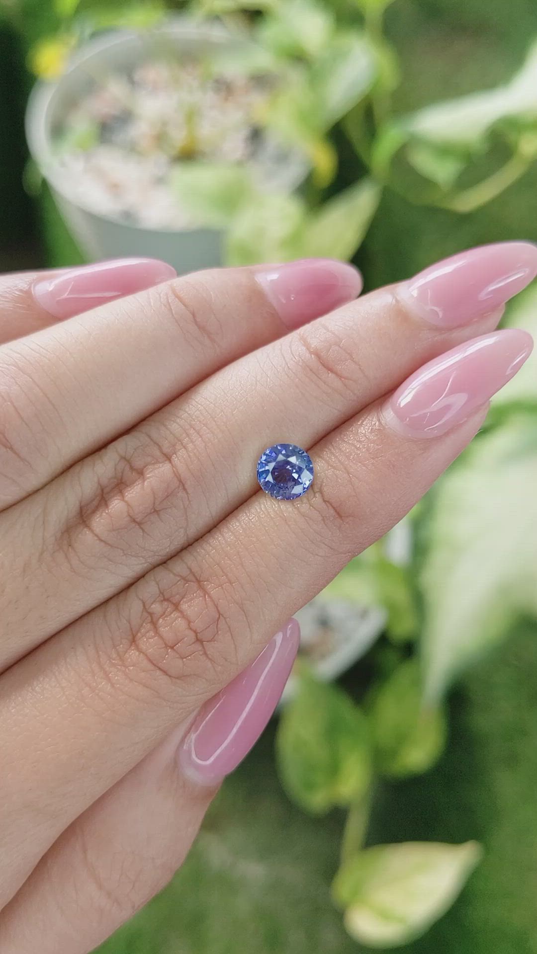 1.35 Ct. Blue Sapphire from Ceylon (Sri Lanka) Size Video