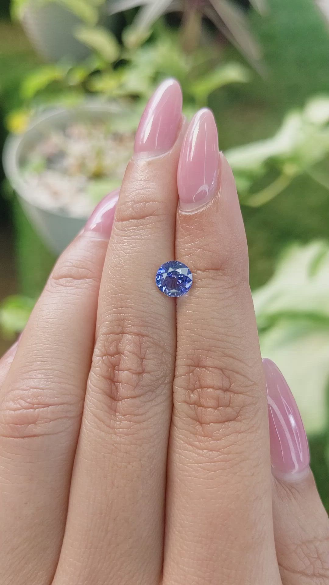1.35 Ct. Blue Sapphire from Ceylon (Sri Lanka) Size Video