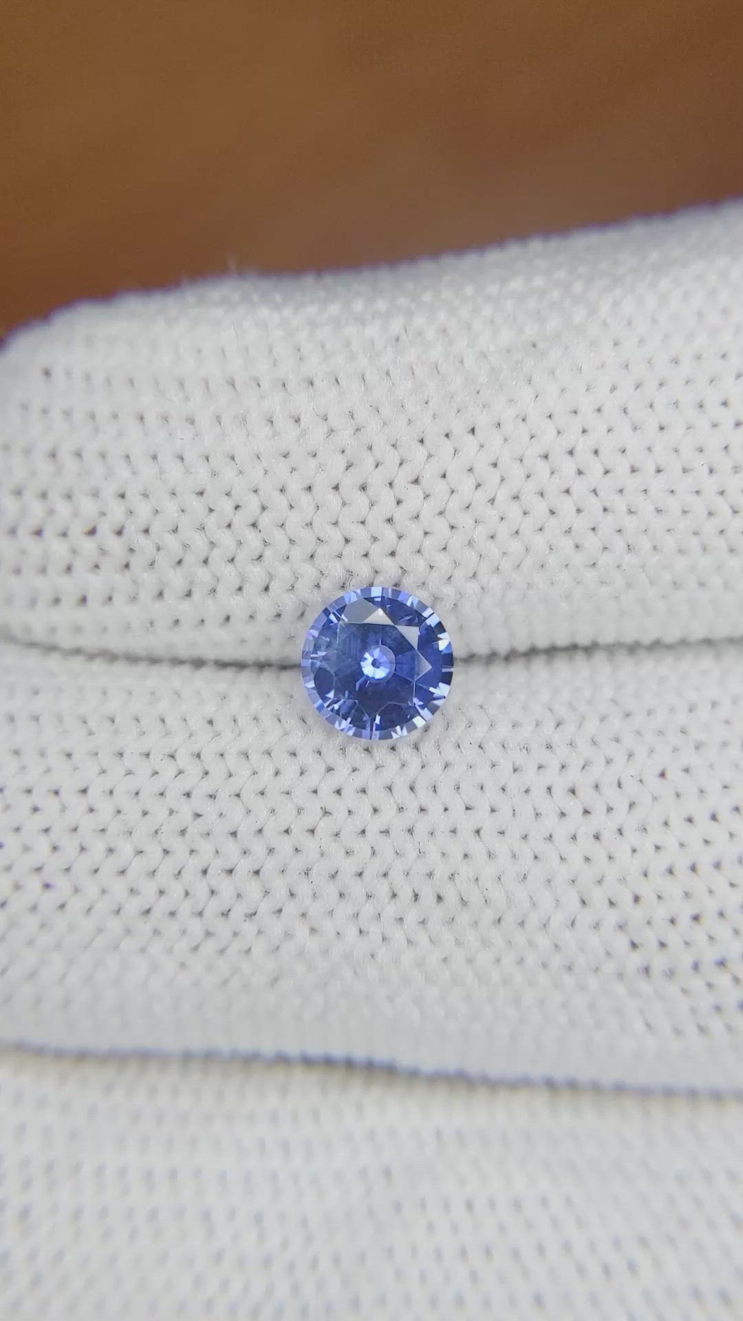0.85 Ct. Blue Sapphire from Ceylon (Sri Lanka) Size Video