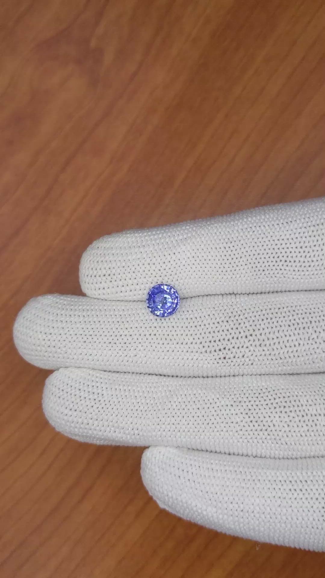 1.38 Ct. Blue Sapphire from Ceylon (Sri Lanka) Size Video
