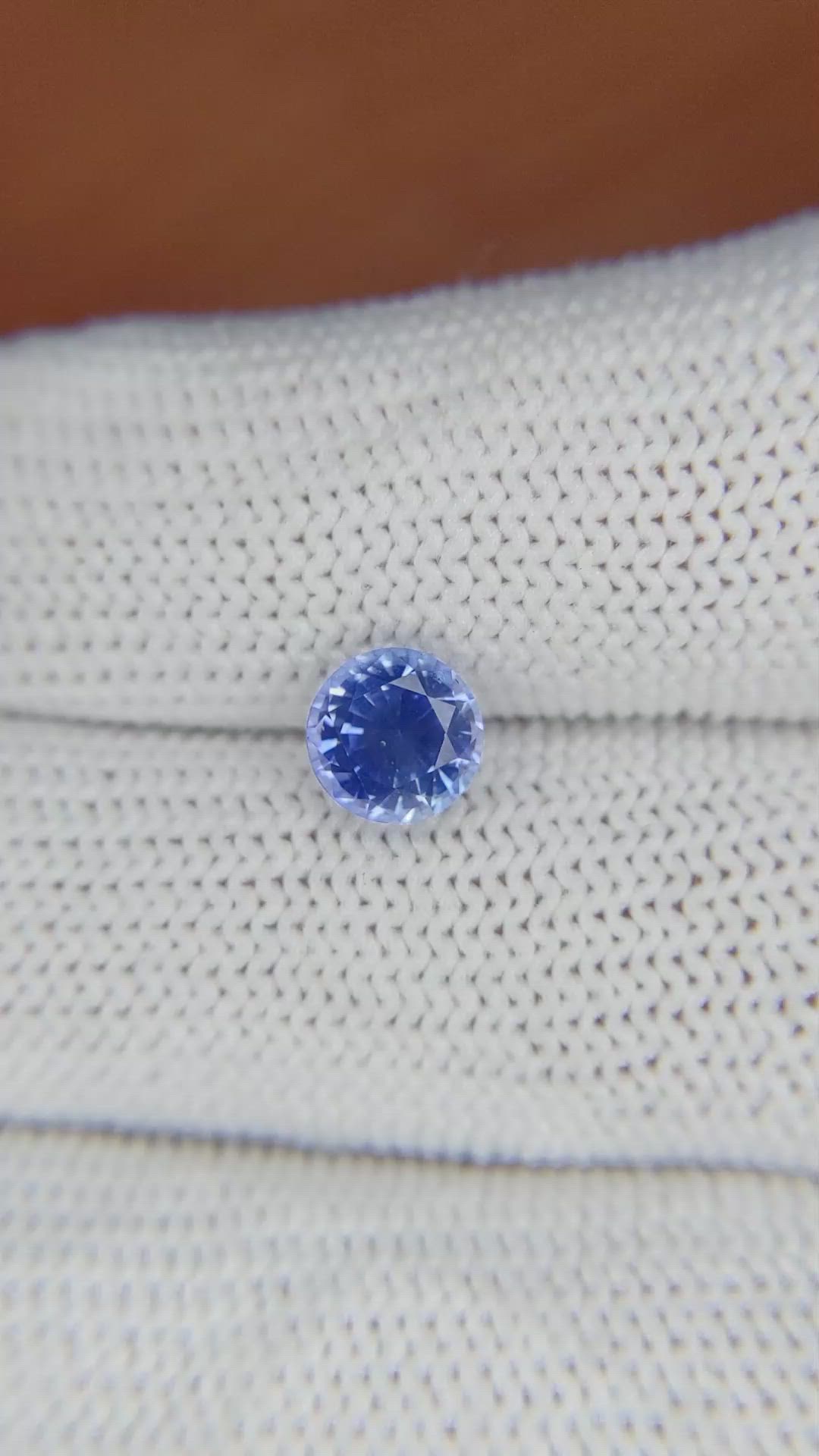 1.72 Ct. Blue Sapphire from Ceylon (Sri Lanka) Size Video