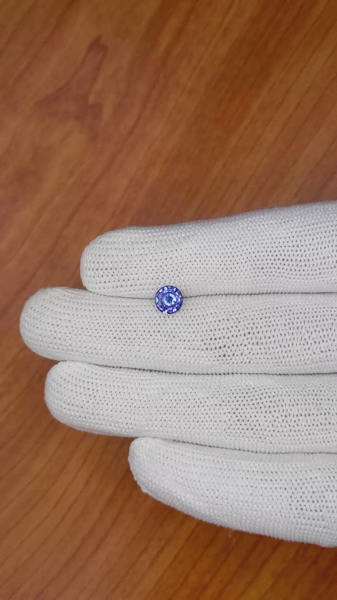0.94 Ct. Blue Sapphire from Ceylon (Sri Lanka) Size Video