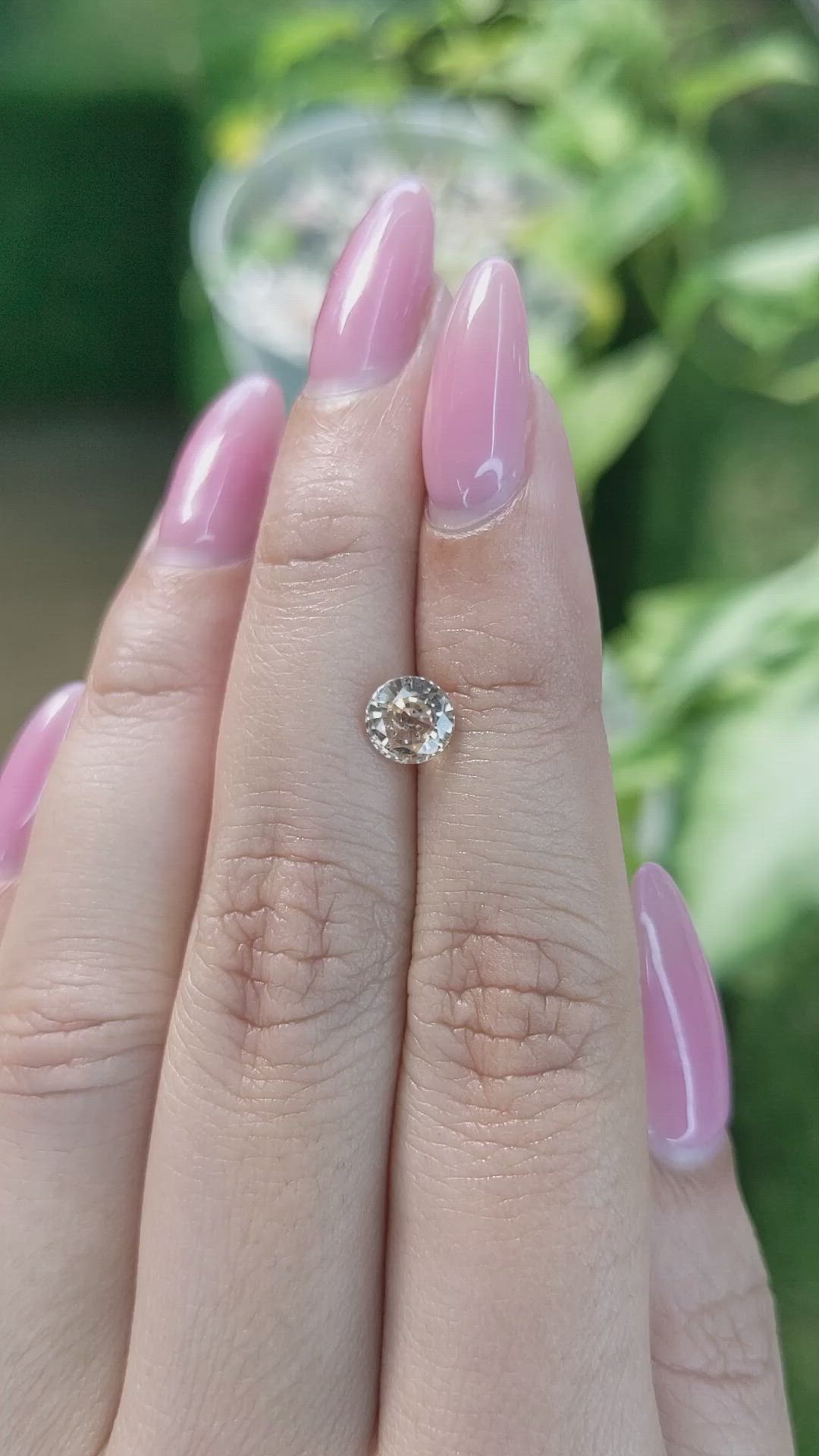 1.03 Ct. Peach Sapphire from Ceylon (Sri Lanka) Size Video