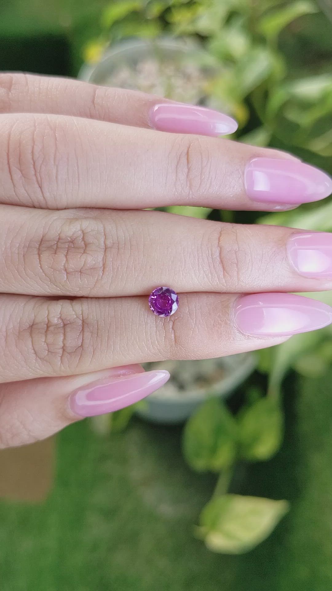 0.72 Ct. Pinkish Purple Sapphire from Ceylon (Sri Lanka) Size Video