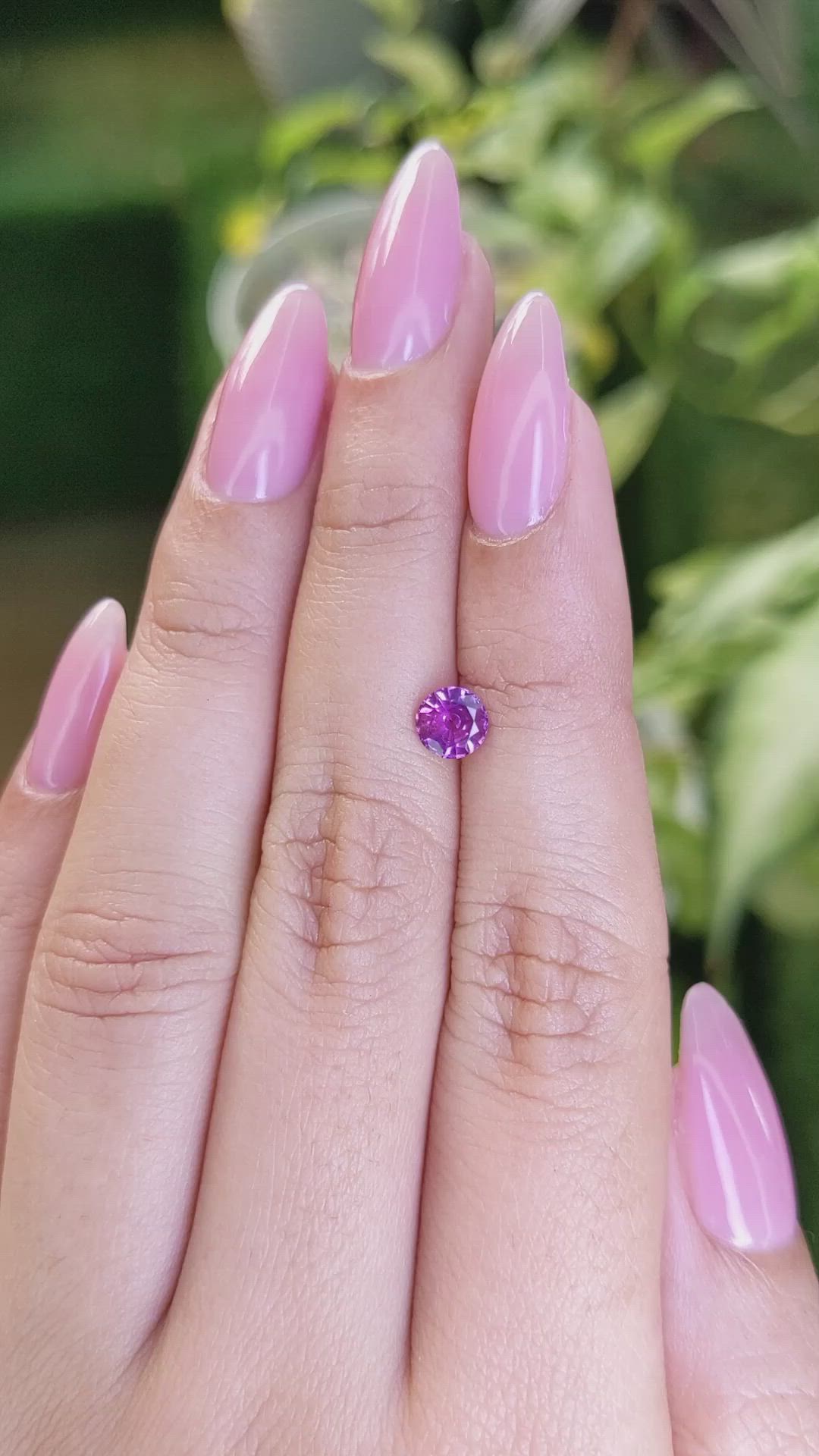 0.72 Ct. Pinkish Purple Sapphire from Ceylon (Sri Lanka) Size Video