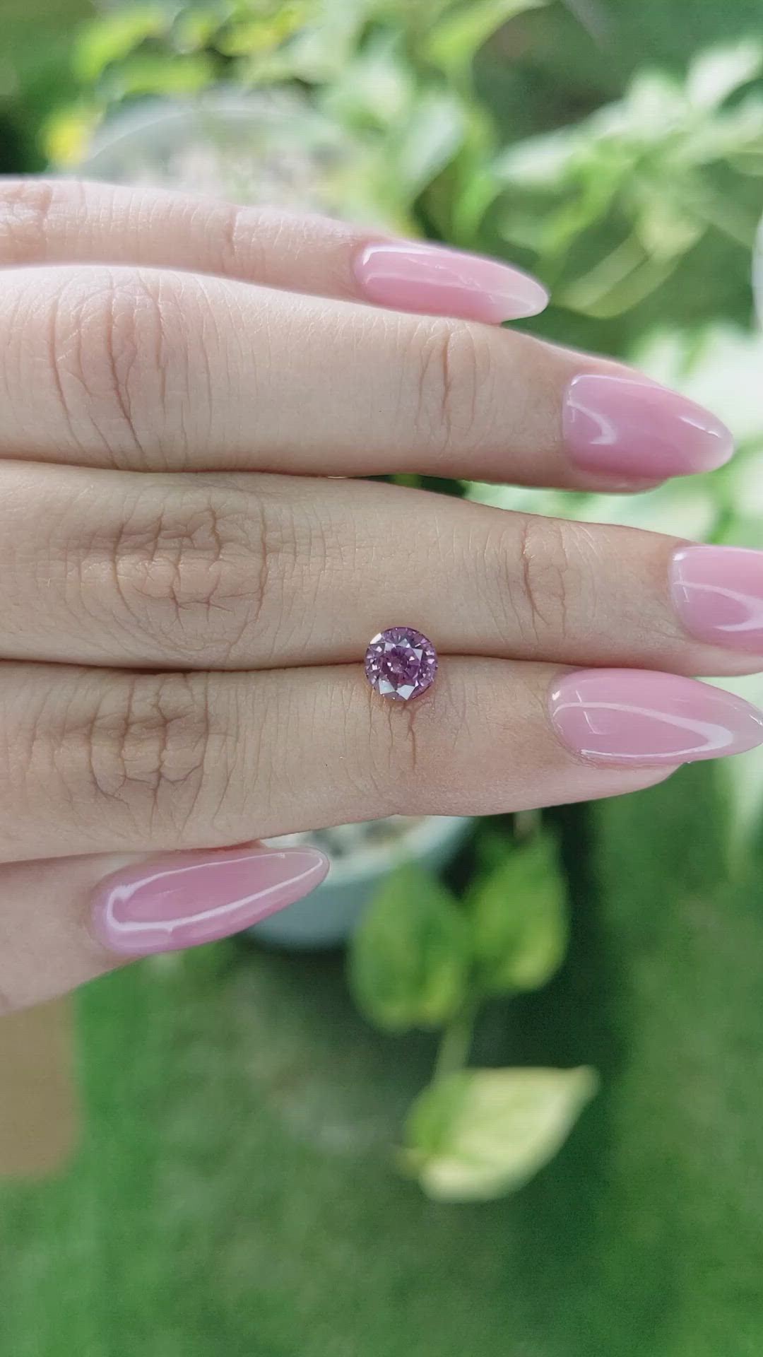 1.09 Ct. Purplish Pink Sapphire from Ceylon (Sri Lanka) Size Video