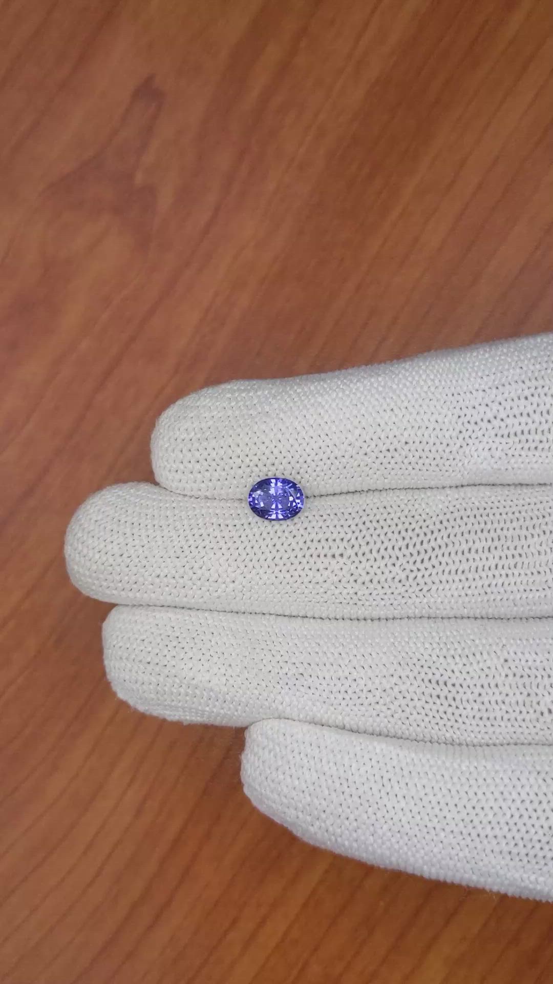 1.09 Ct. Blue Sapphire from Ceylon (Sri Lanka) Size Video