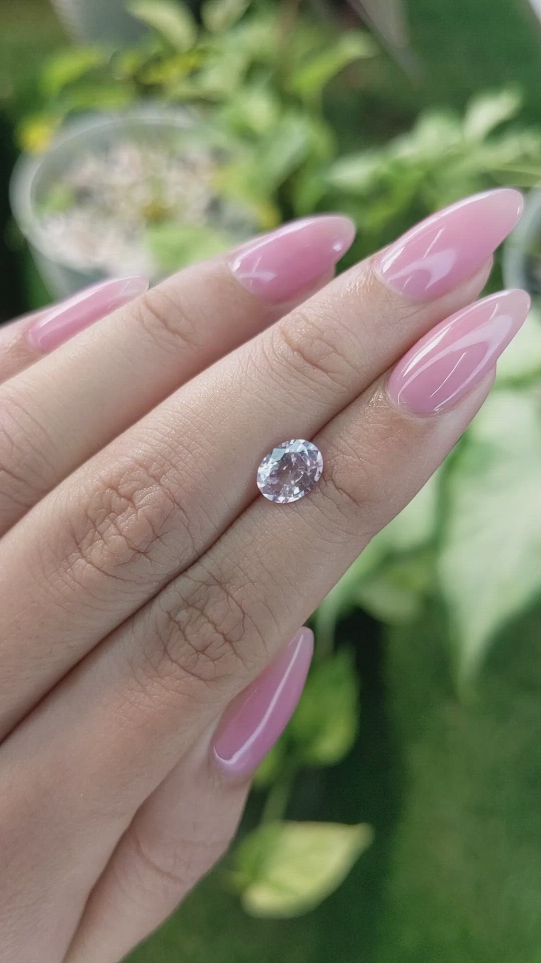 1.39 Ct. Pinkish Purple Sapphire from Ceylon (Sri Lanka) Size Video