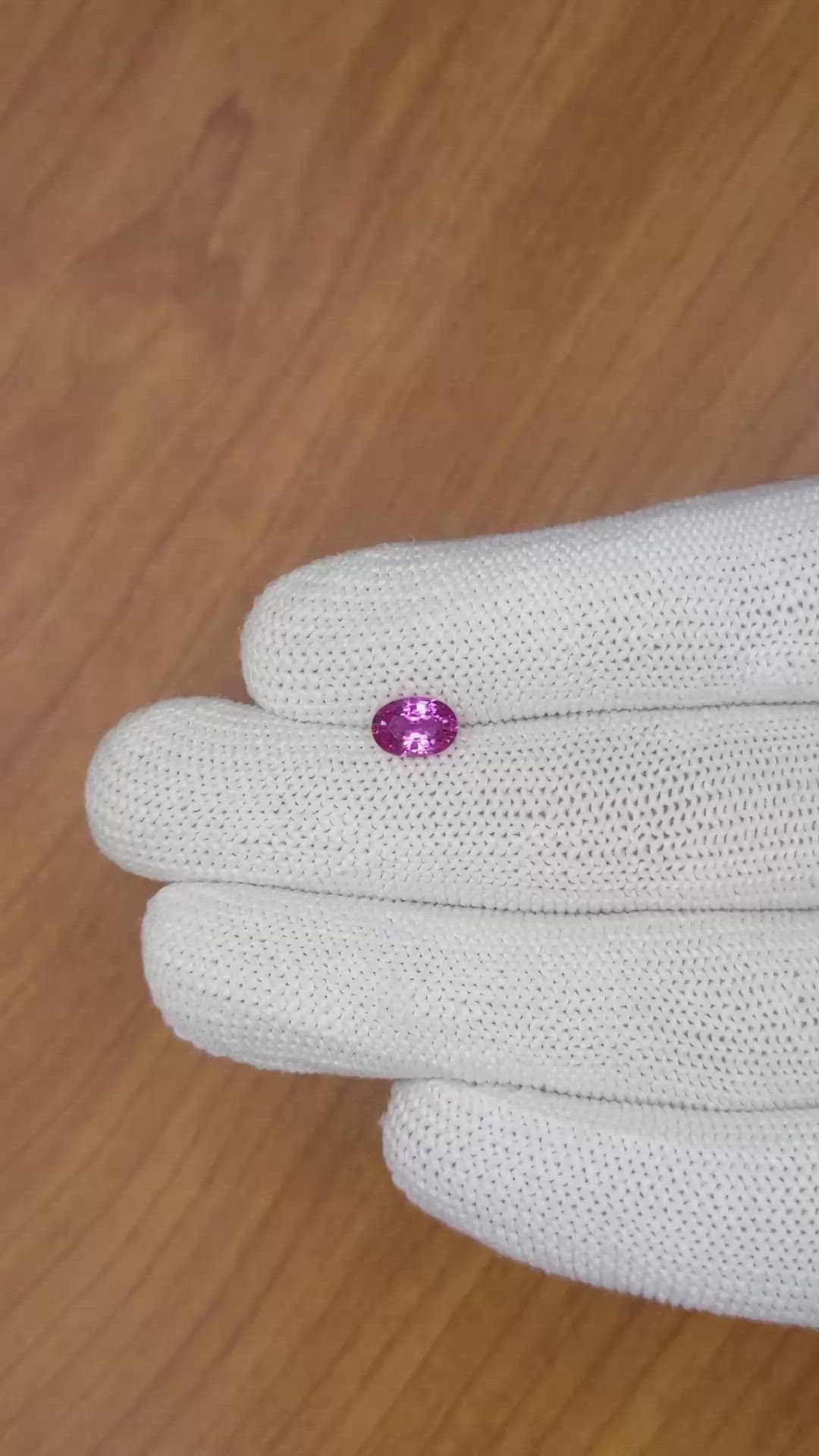 0.98 Ct. Purplish Pink Sapphire from Ceylon (Sri Lanka) Size Video