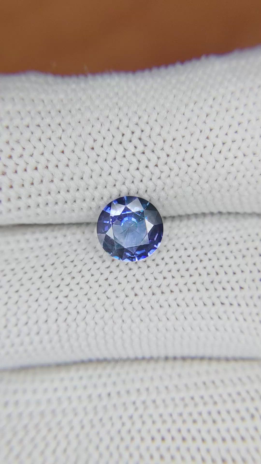 1.50 Ct. Blue Sapphire from Ceylon (Sri Lanka) Size Video
