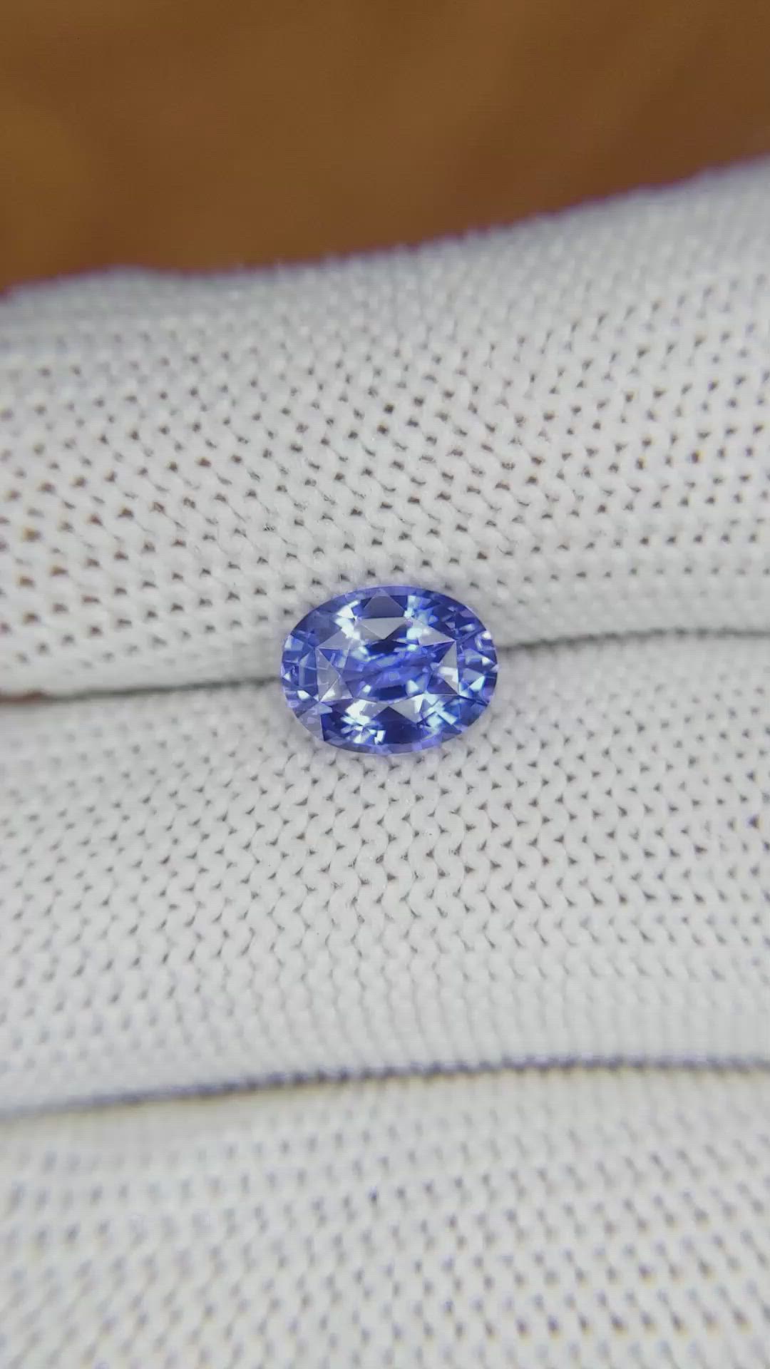 1.92 Ct. Blue Sapphire from Ceylon (Sri Lanka) Size Video