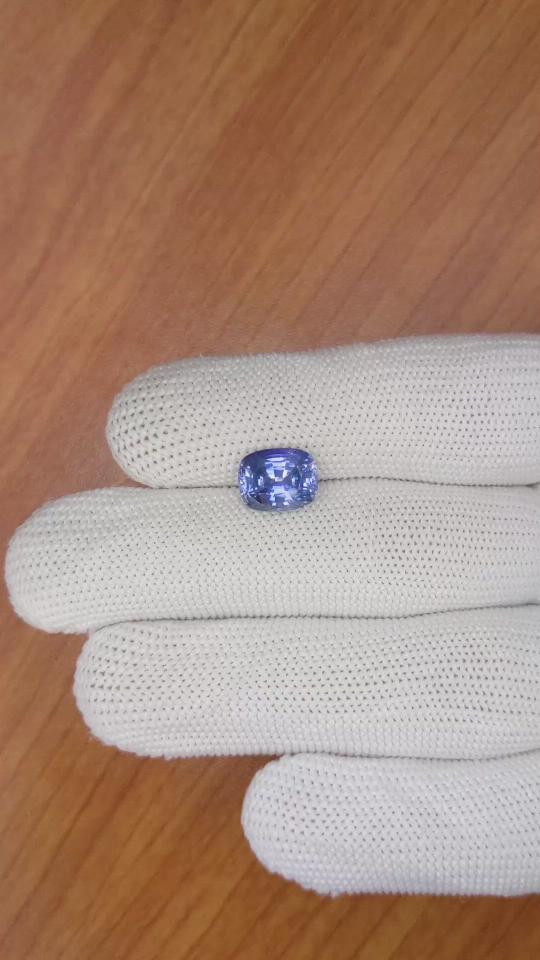 3.60 Ct. Blue Sapphire from Ceylon (Sri Lanka) Size Video