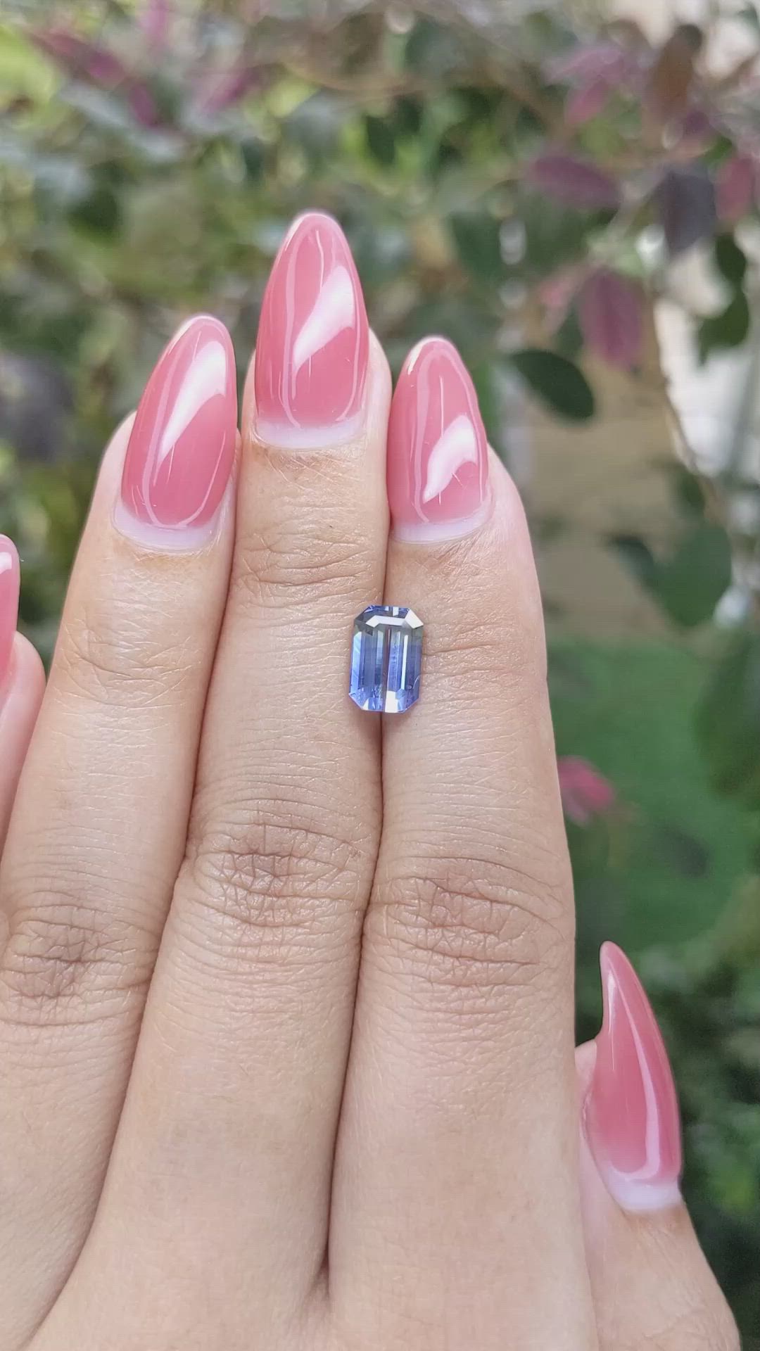 1.84 Ct. Bi Color Sapphire from Ceylon (Sri Lanka) Size Video