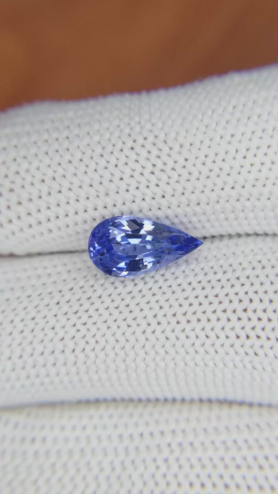 2.91 Ct. Blue Sapphire from Ceylon (Sri Lanka) Size Video