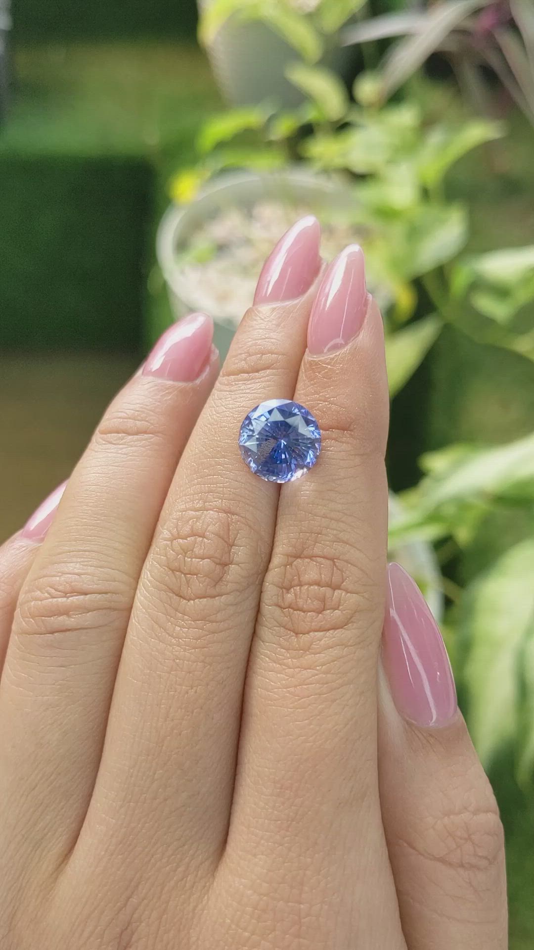 7.20 Ct. Blue Sapphire from Ceylon (Sri Lanka) Size Video