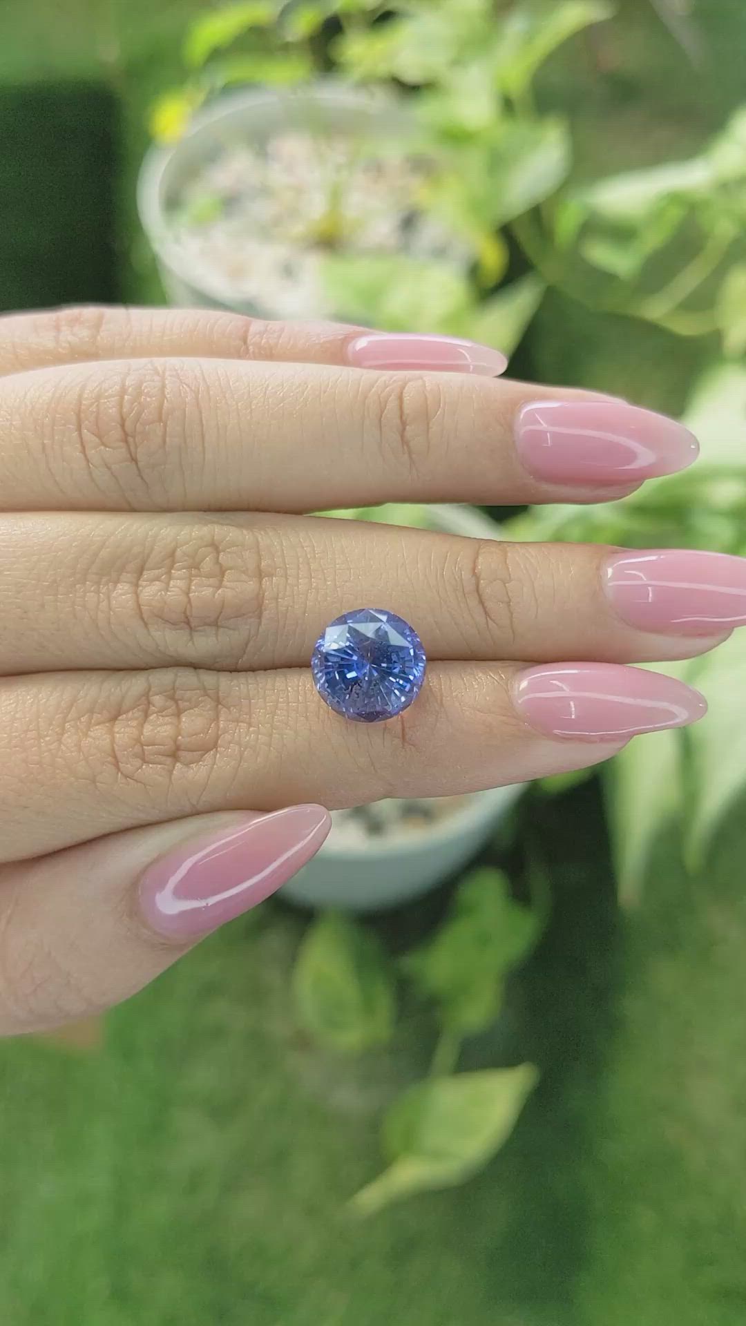 7.20 Ct. Blue Sapphire from Ceylon (Sri Lanka) Size Video
