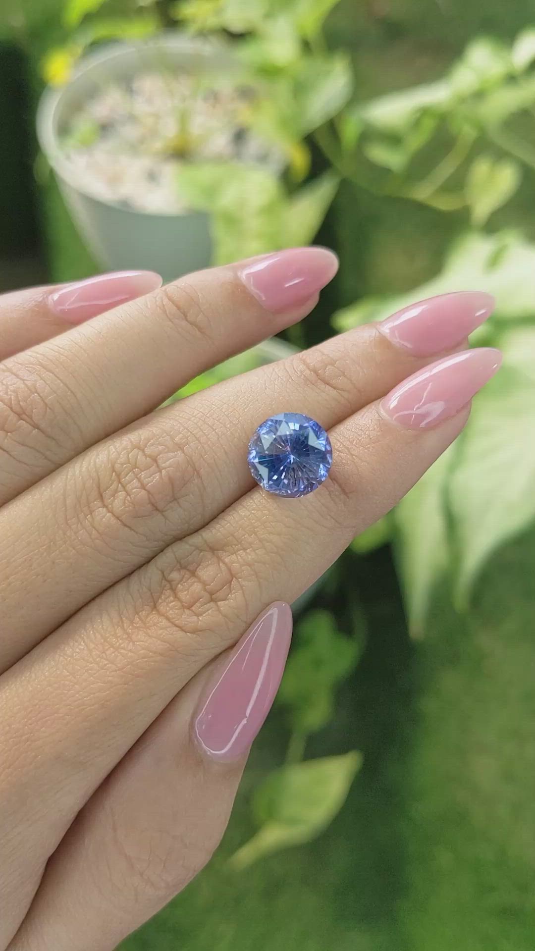 7.20 Ct. Blue Sapphire from Ceylon (Sri Lanka) Size Video