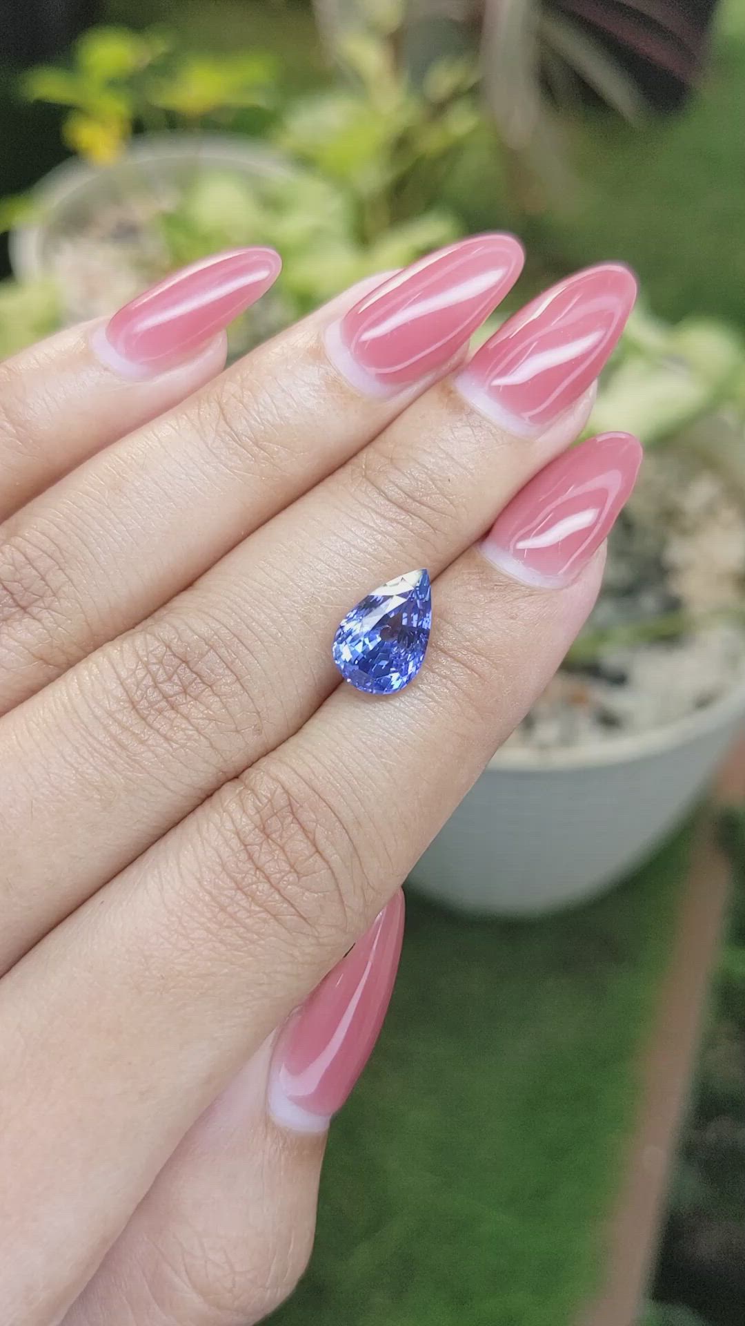 4.21 Ct. Blue Sapphire from Ceylon (Sri Lanka) Size Video