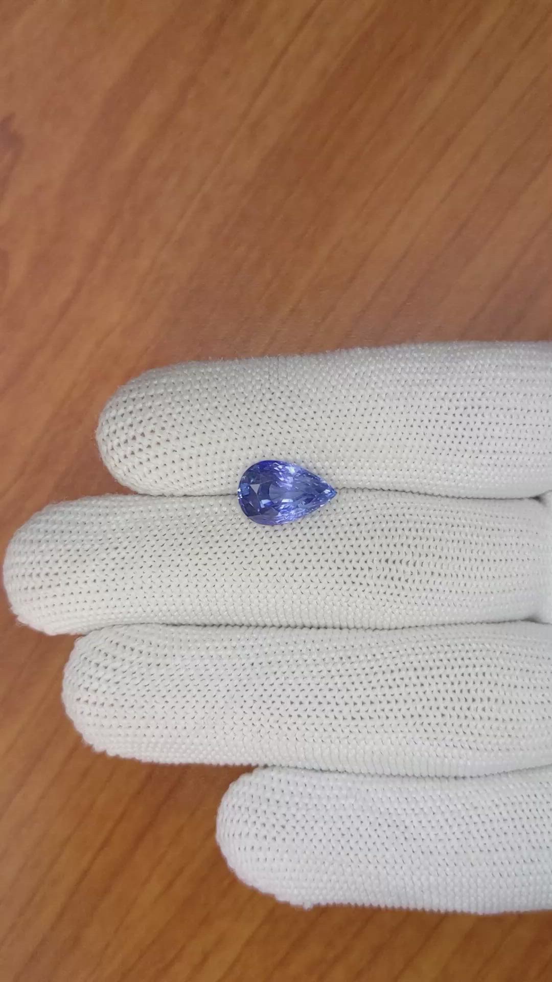 4.21 Ct. Blue Sapphire from Ceylon (Sri Lanka) Size Video
