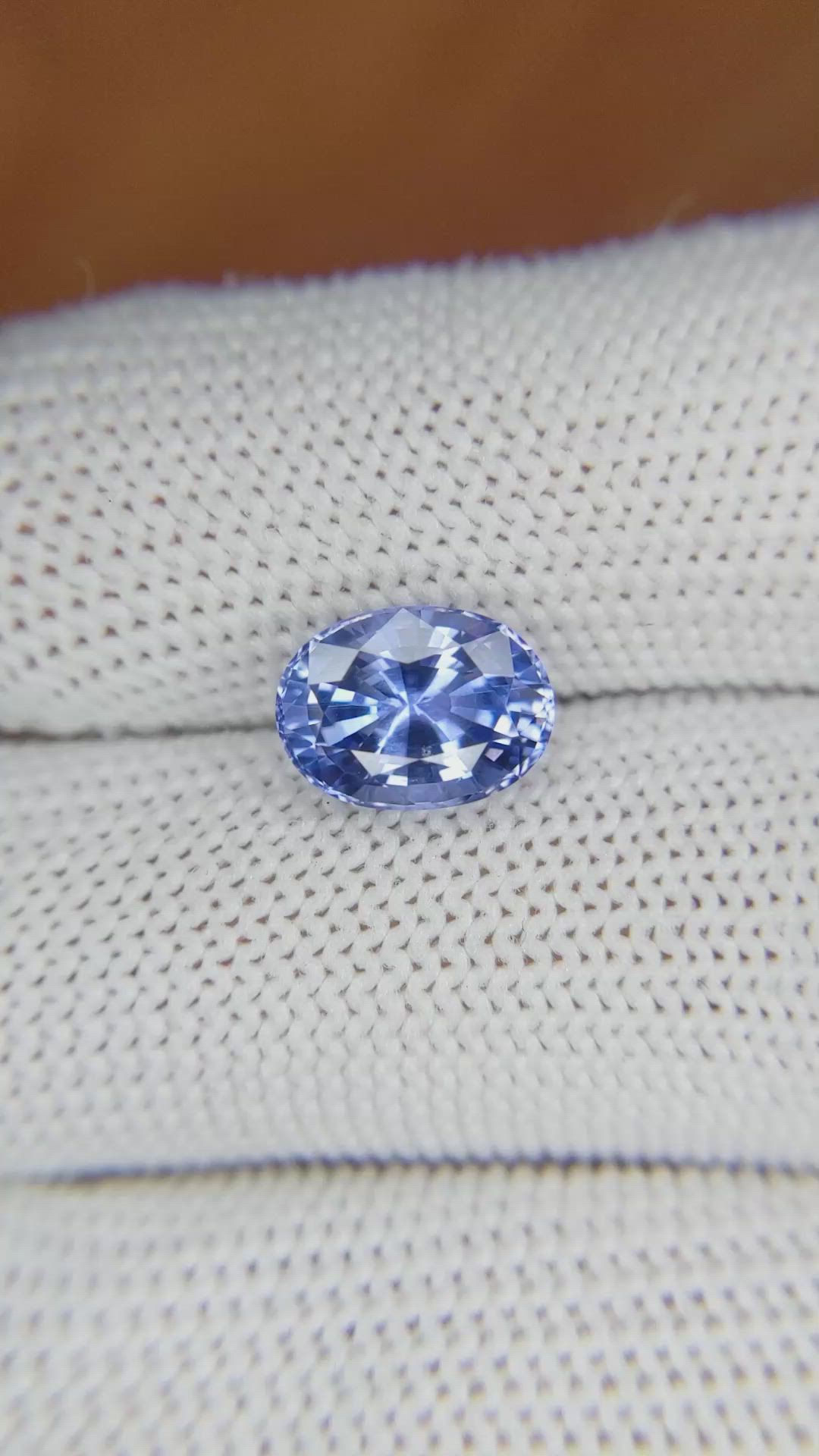 3.38 Ct. Blue Sapphire from Ceylon (Sri Lanka) Size Video