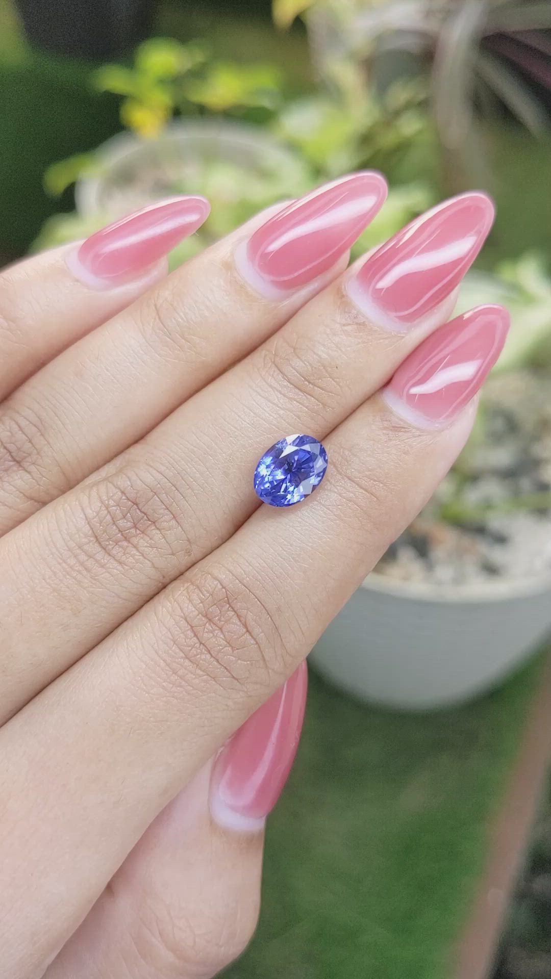 3.31 Ct. Blue Sapphire from Ceylon (Sri Lanka) Size Video