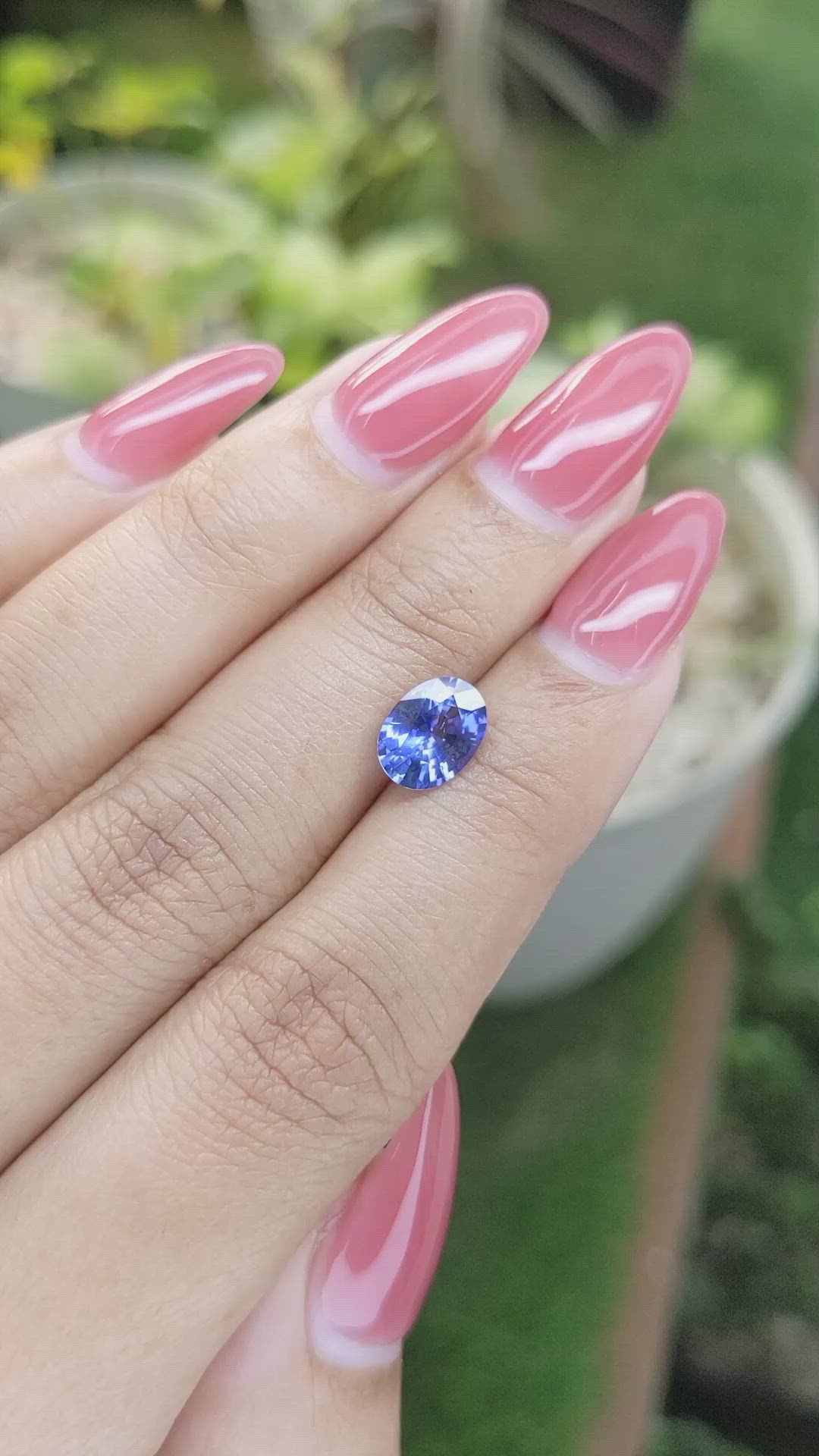 1.75 Ct. Blue Sapphire from Ceylon (Sri Lanka) Size Video