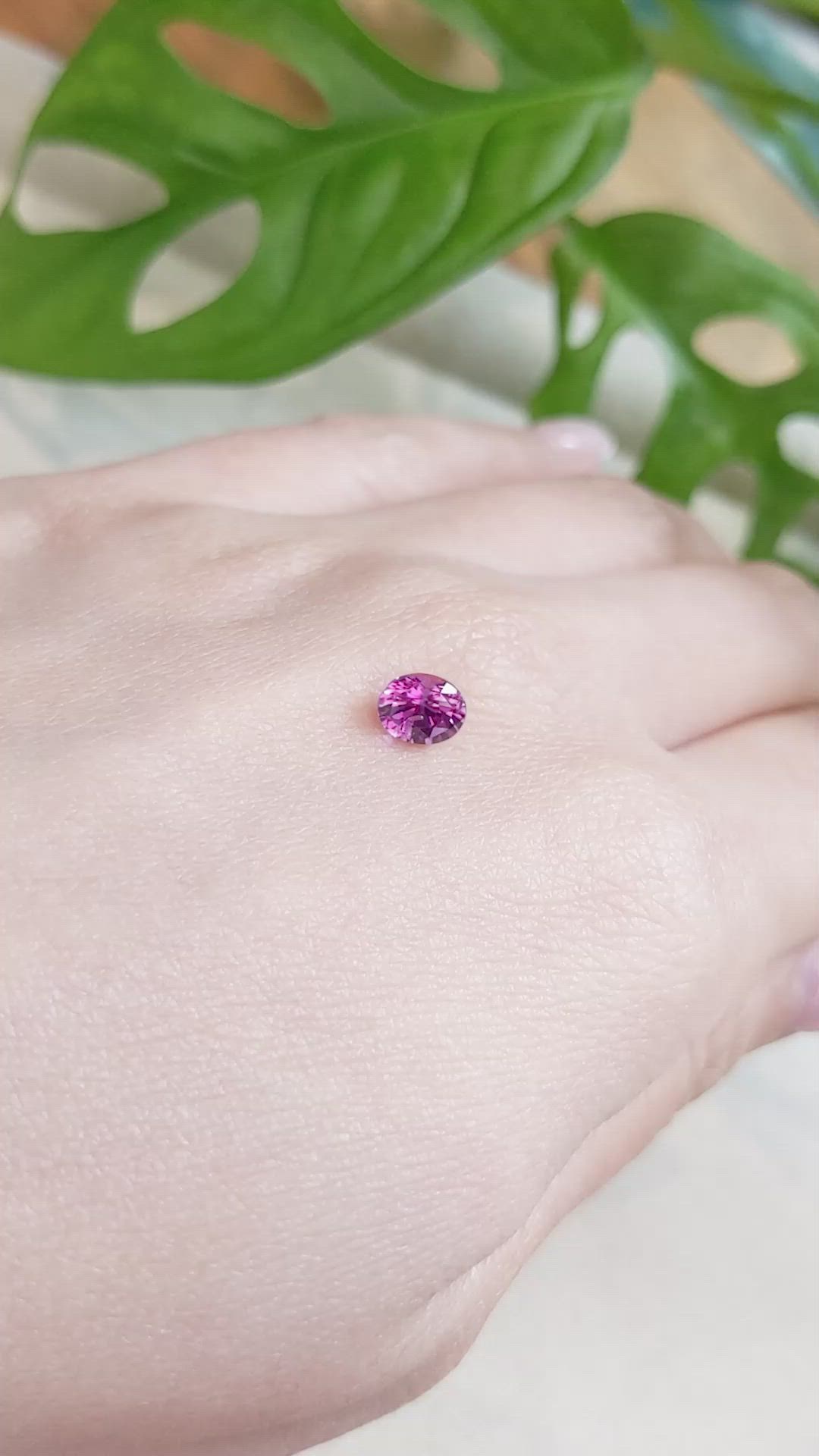 1.03 Ct. Purplish Pink Sapphire from Ceylon (Sri Lanka) Size Video