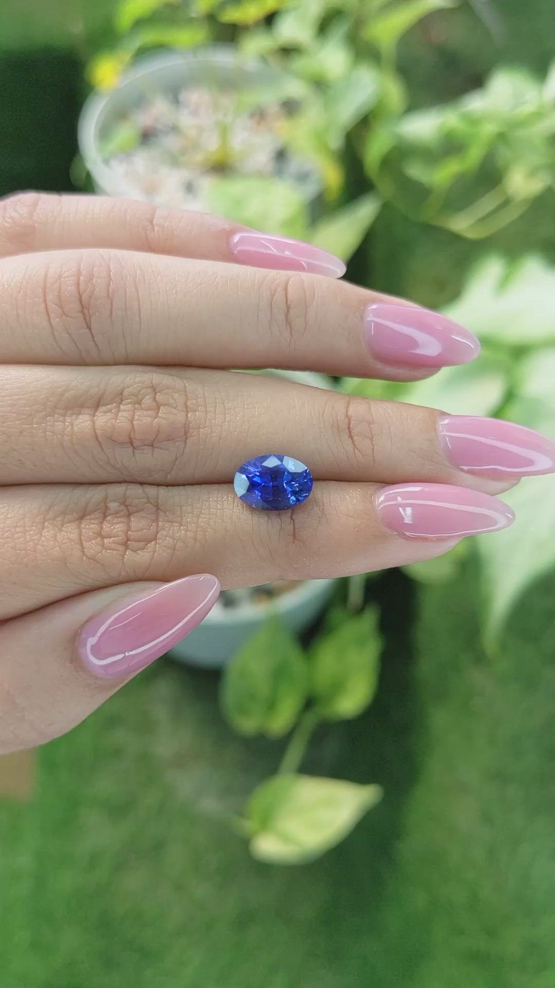 3.20 Ct. Blue Sapphire from Ceylon (Sri Lanka) Size Video