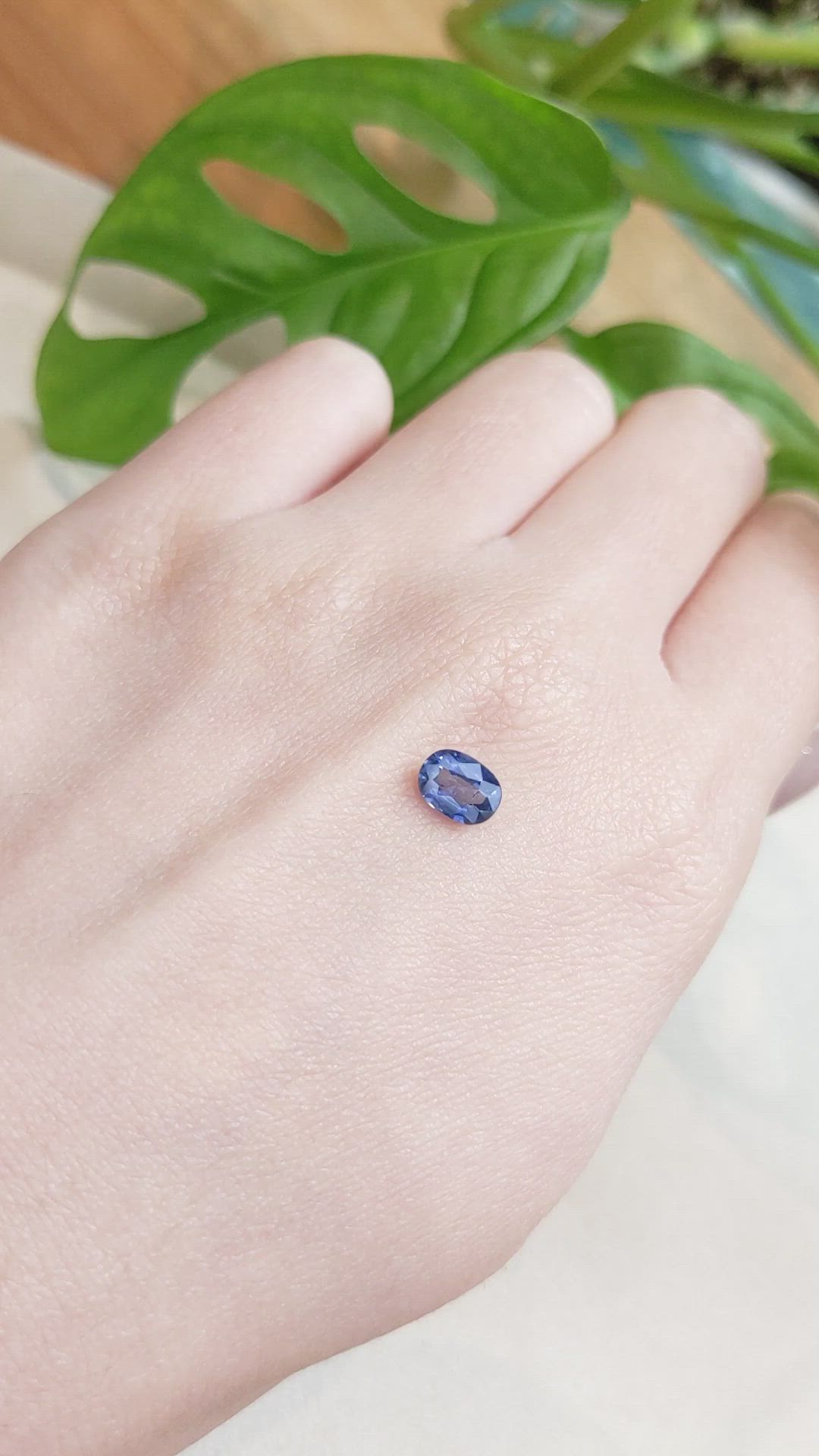 1.05 Ct. Blue Sapphire from Ceylon (Sri Lanka) Size Video