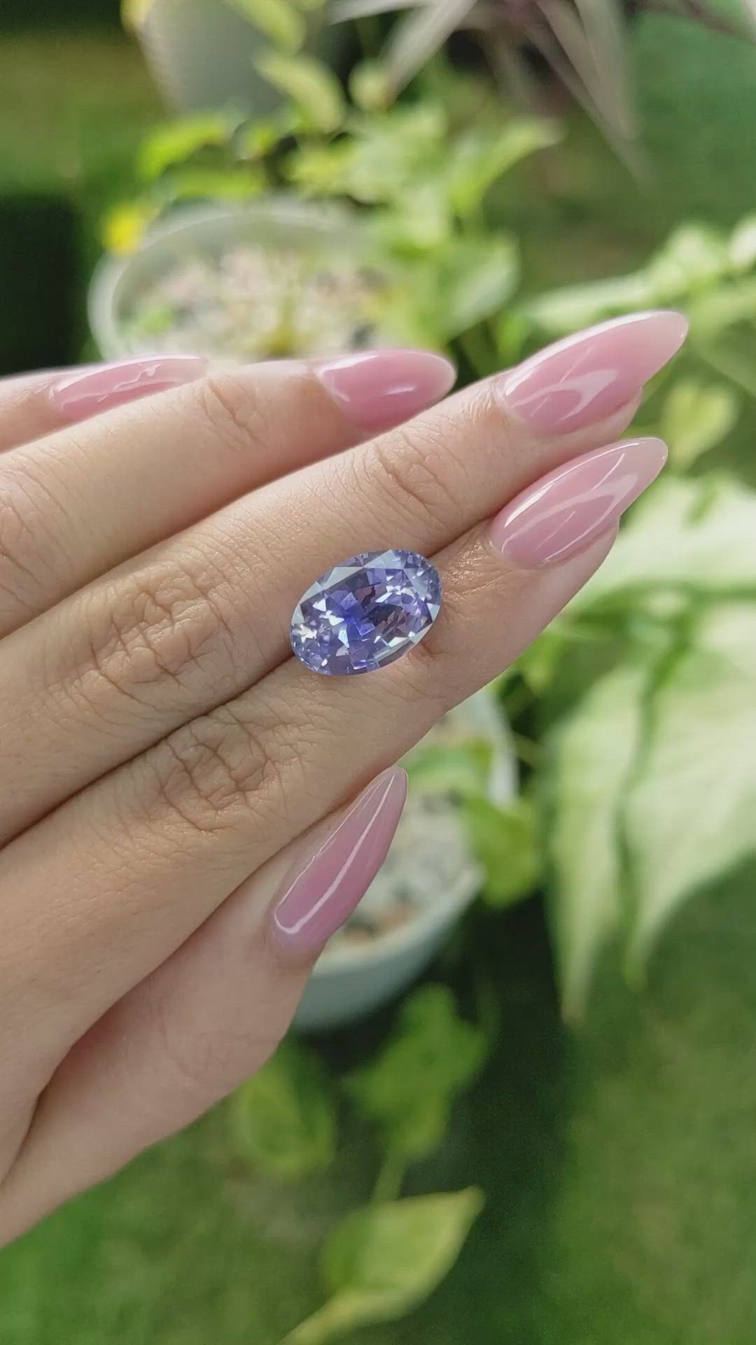 8.06 Ct. Bluish Purple Sapphire from Ceylon (Sri Lanka) Size Video