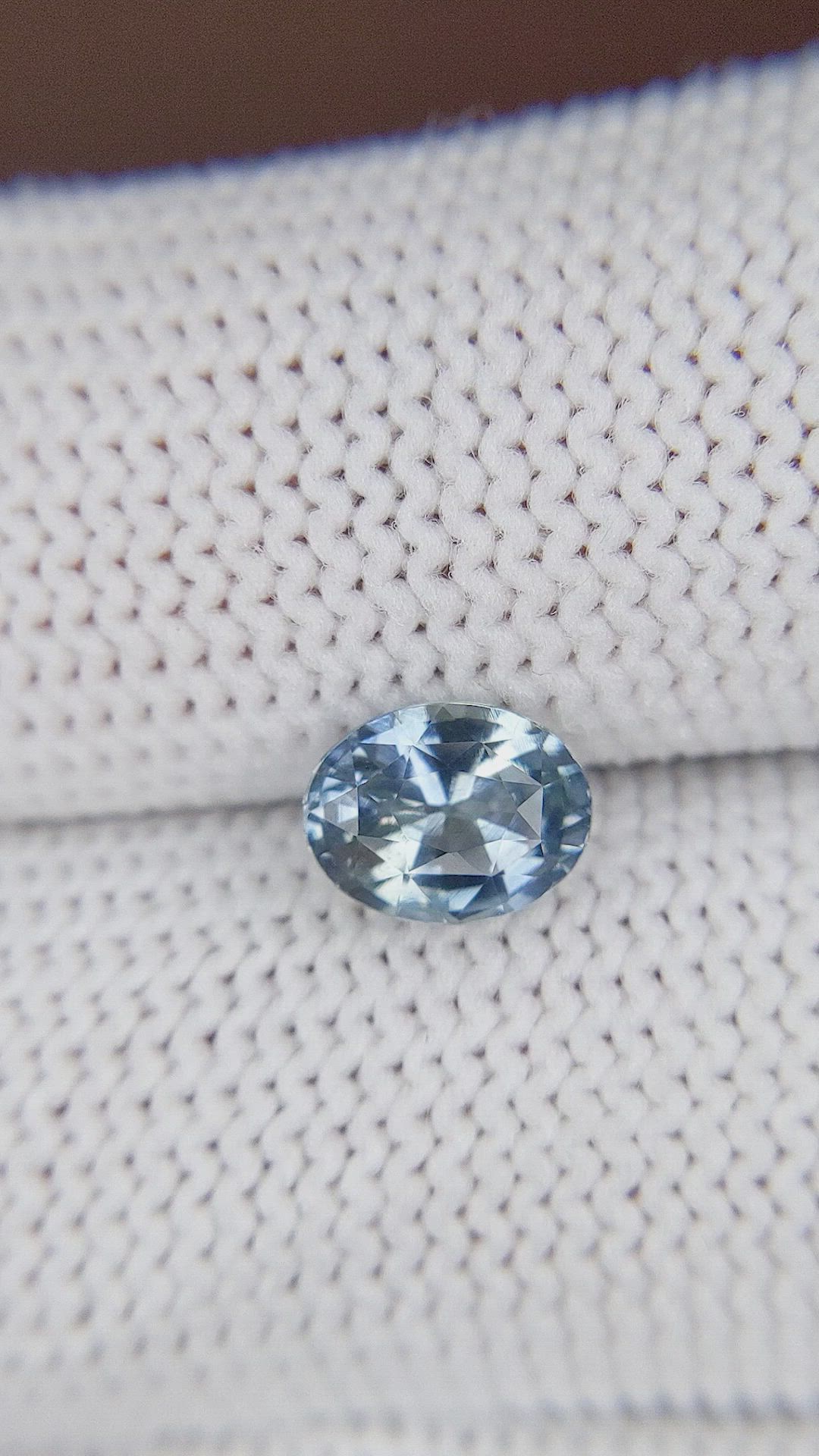 1.51 Ct. Greyish Blue Sapphire from Ceylon (Sri Lanka) Size Video