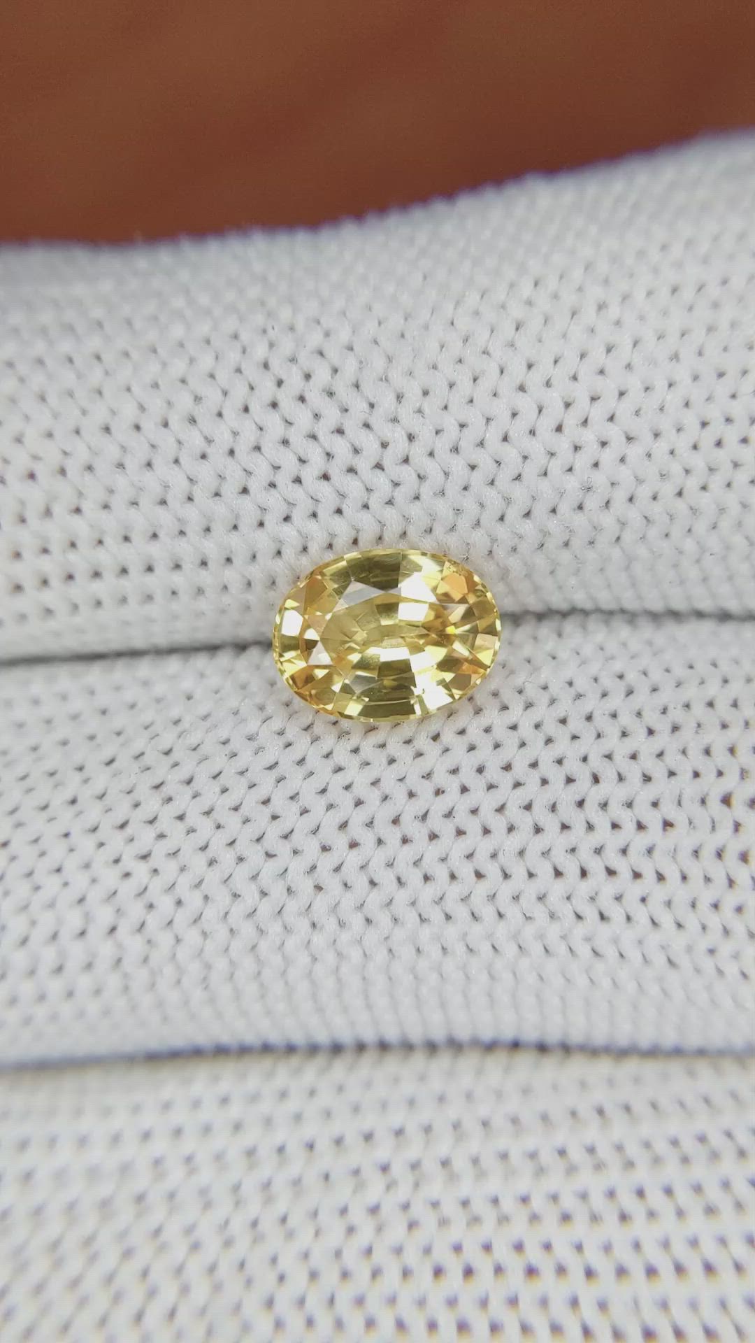 2.06 Ct. Yellow Sapphire from Ceylon (Sri Lanka) Size Video