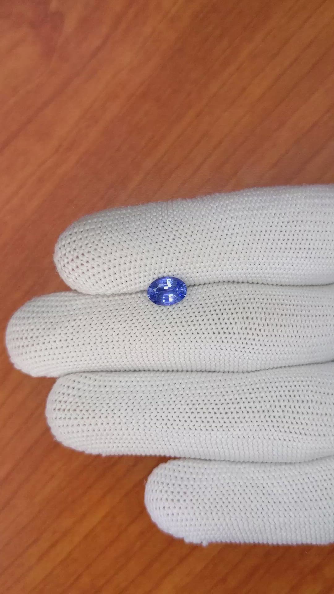 1.10 Ct. Blue Sapphire from Ceylon (Sri Lanka) Size Video