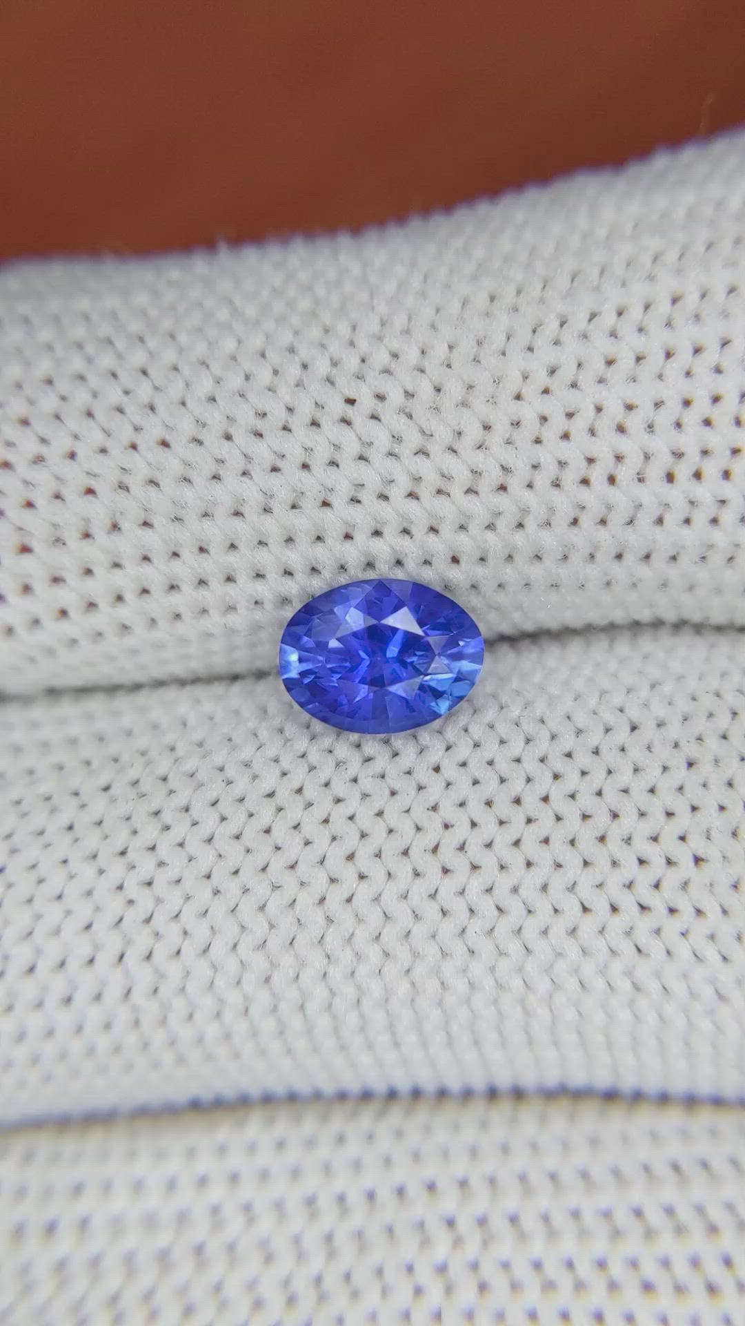 1.29 Ct. Blue Sapphire from Ceylon (Sri Lanka) Size Video