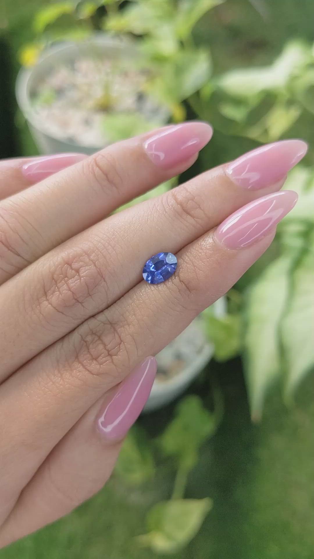 1.10 Ct. Blue Sapphire from Ceylon (Sri Lanka) Size Video
