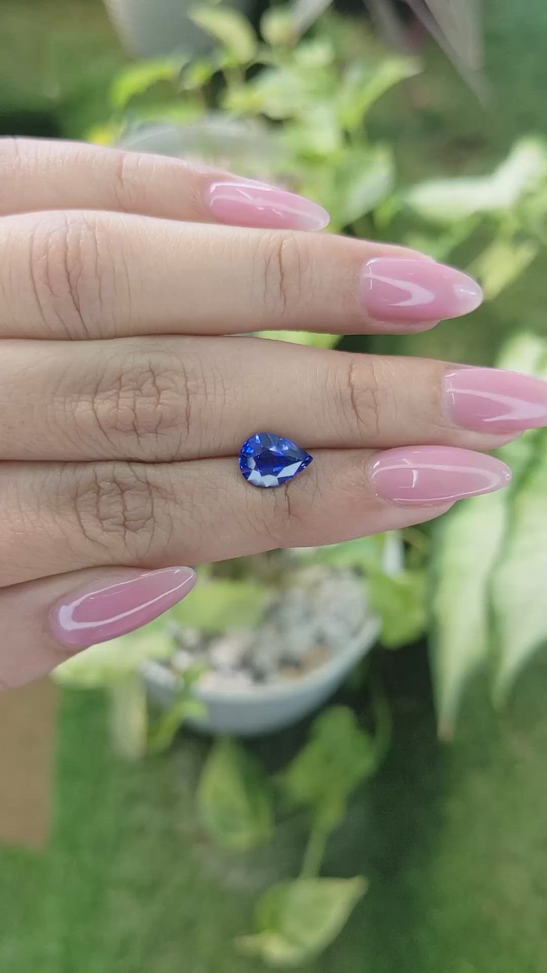 2.01 Ct. Blue Sapphire from Ceylon (Sri Lanka) Size Video