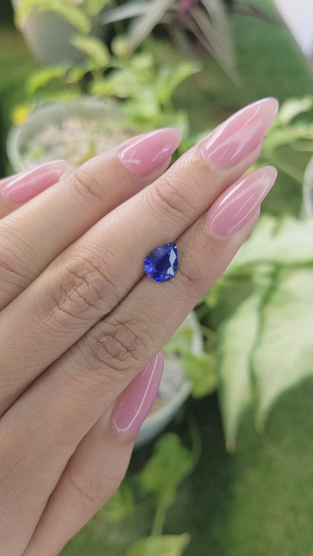 2.01 Ct. Blue Sapphire from Ceylon (Sri Lanka) Size Video
